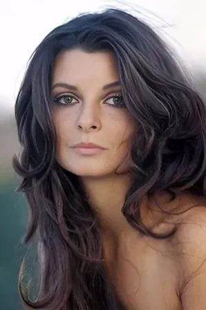Anne Libert