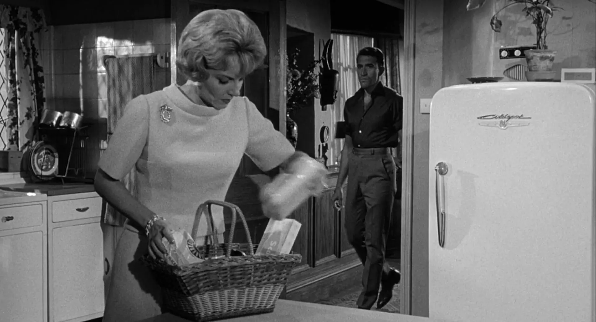 Night of the Eagle scene still 3