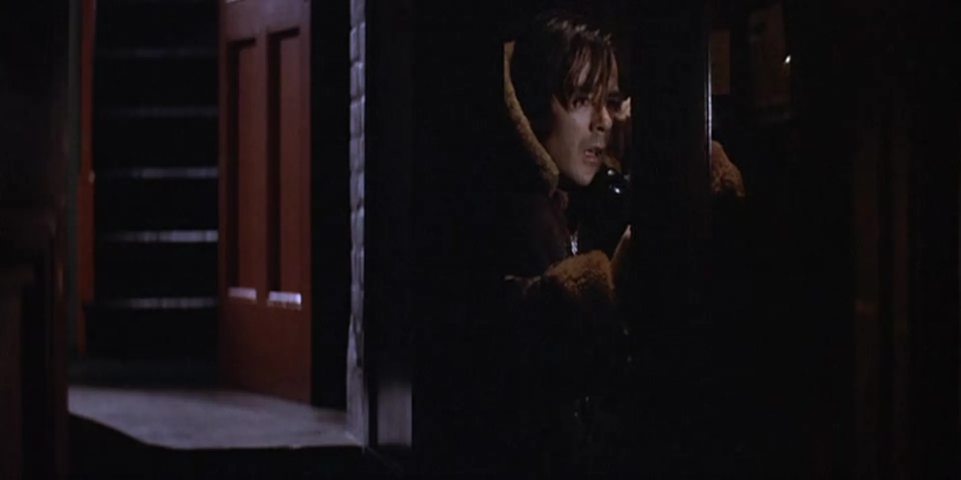 Dealing: Or the Berkeley-to-Boston Forty-Brick Lost-Bag Blues scene still 6