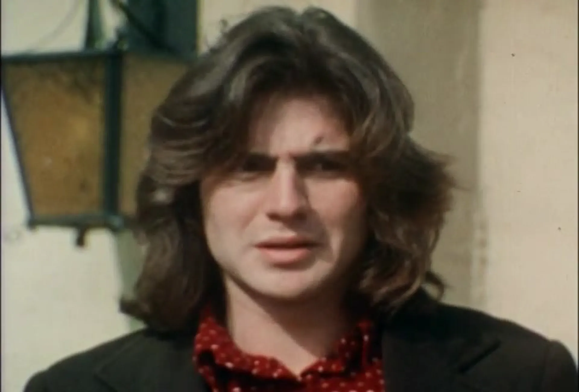 Street of a Thousand Pleasures scene still 4