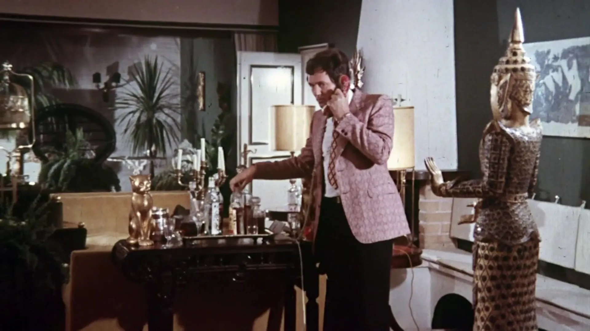 Dial Love for Murder scene still 12