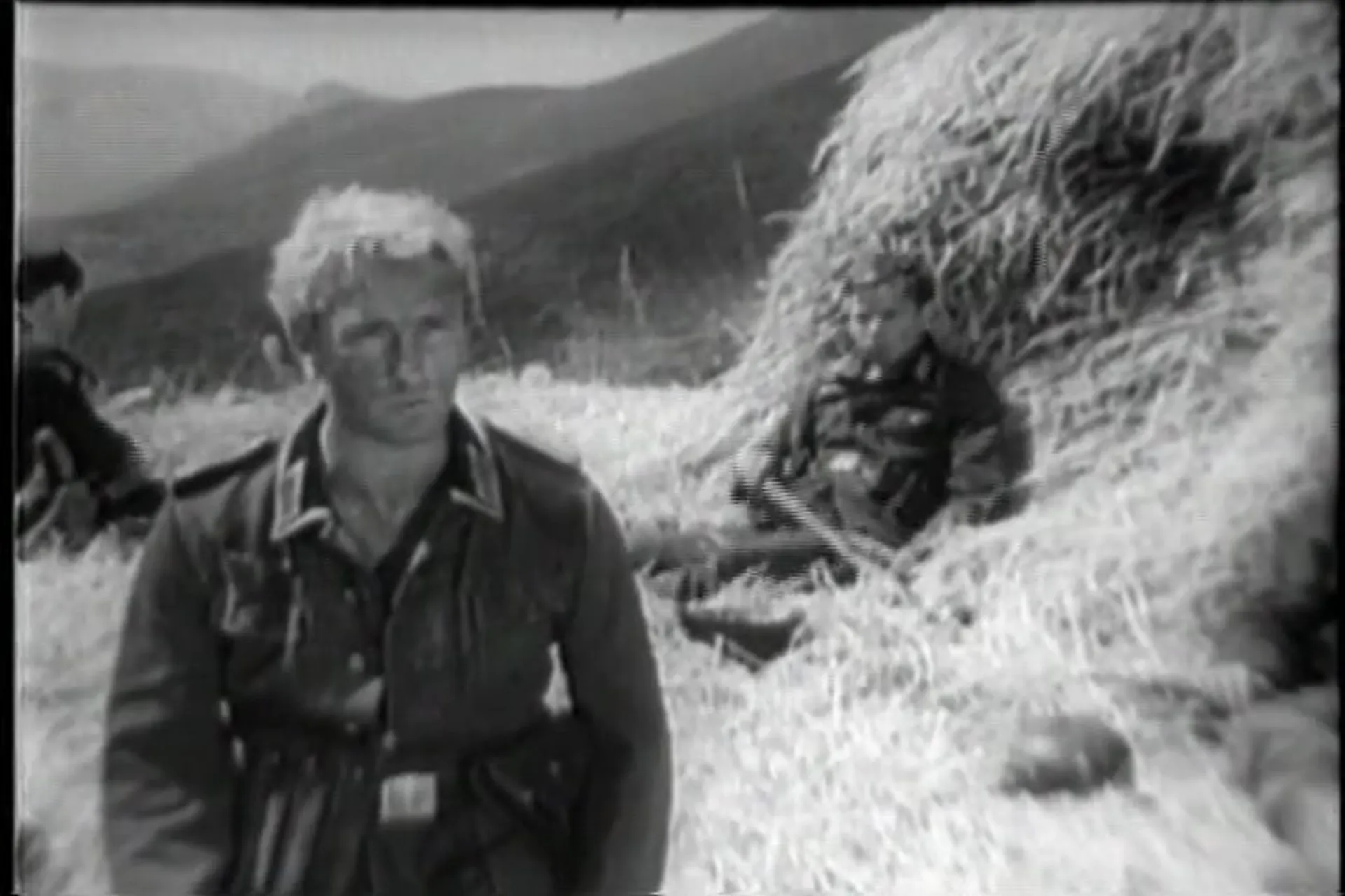 Two Women scene still 9
