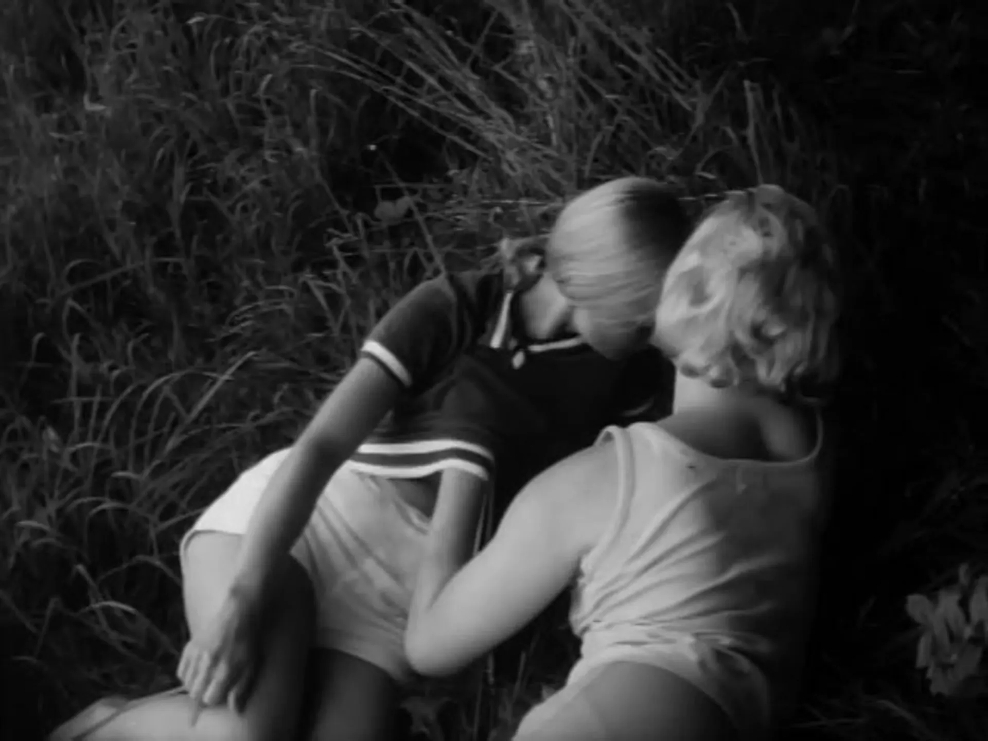 Daughters of Lesbos scene still 5