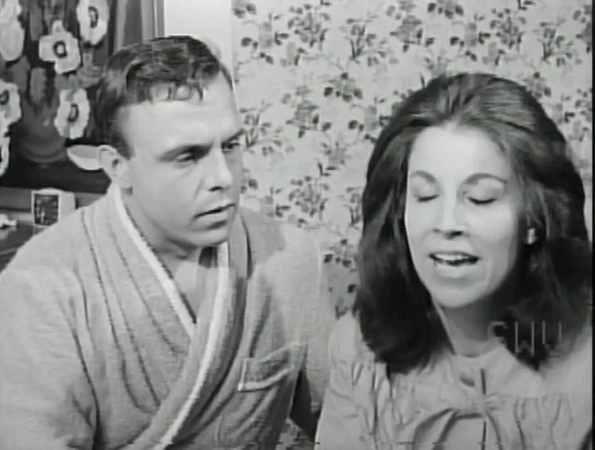 Anything for Money scene still 4