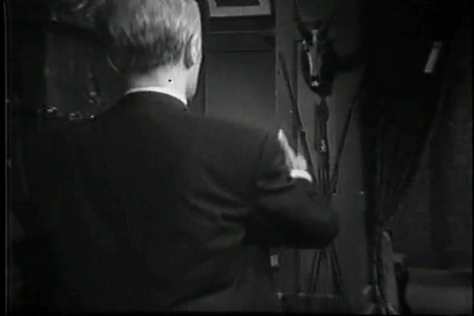 The Strangler of Blackmoor Castle scene still 3