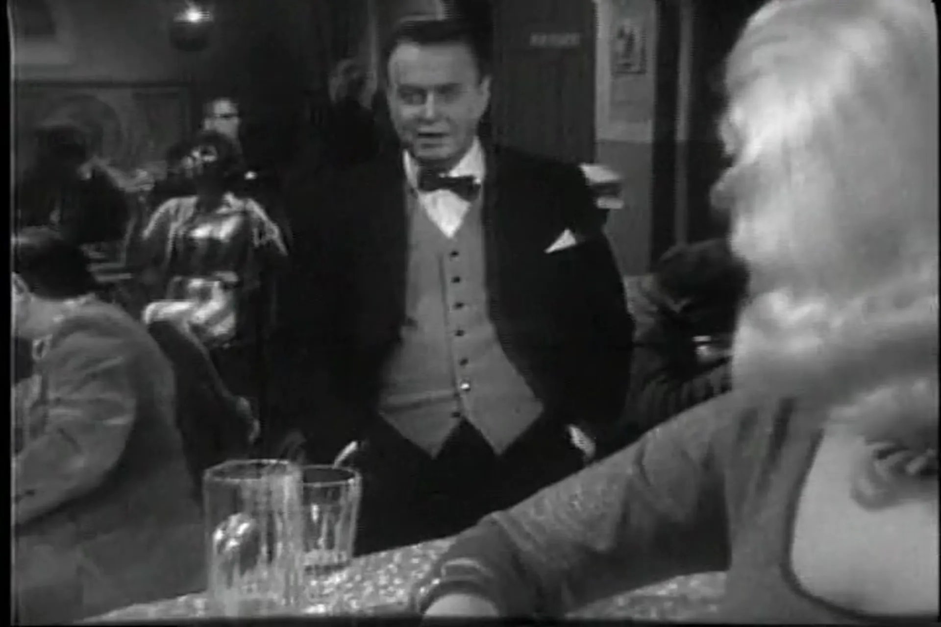 The Strangler of Blackmoor Castle scene still 4