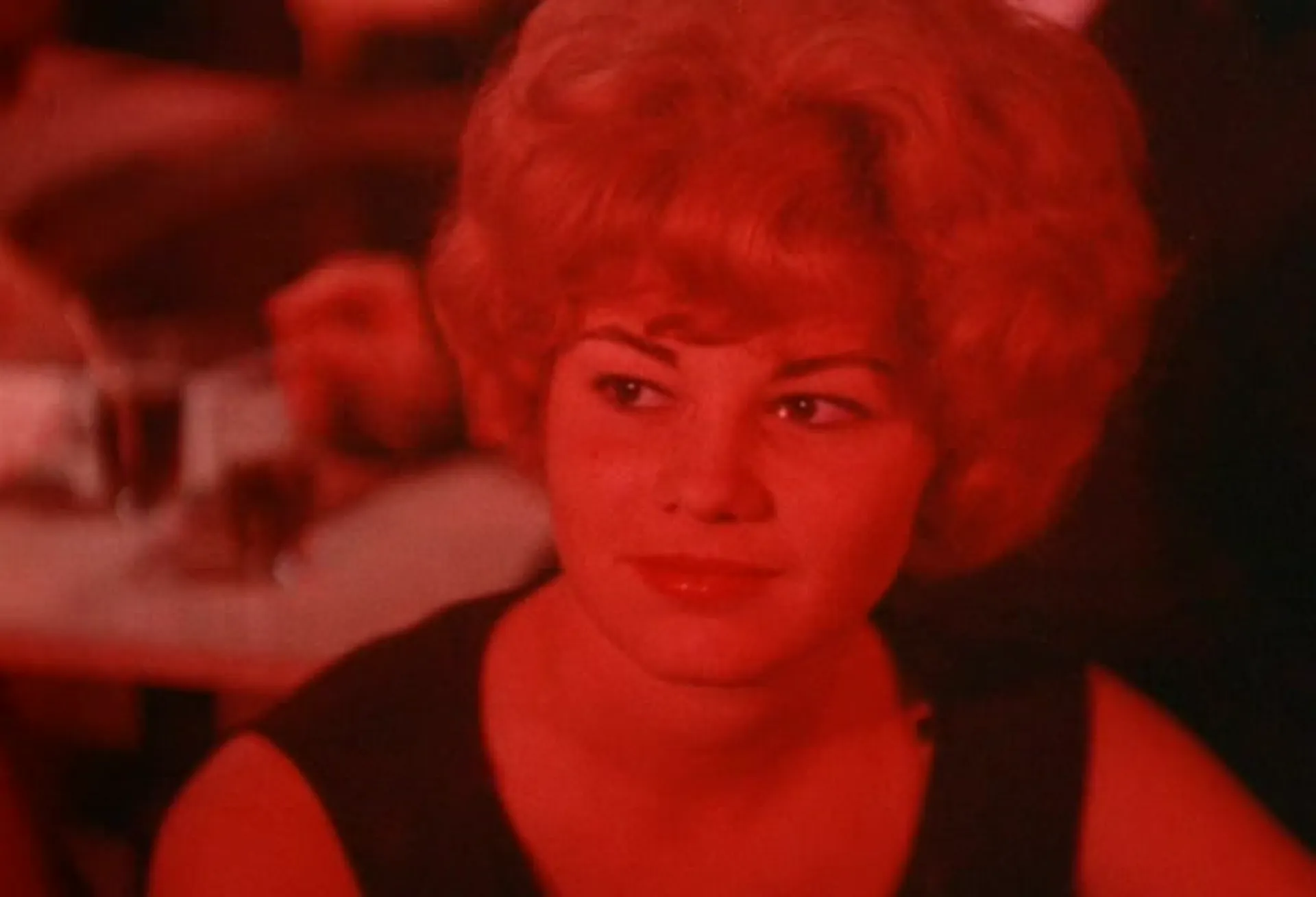 Goldilocks and the Three Bares scene still 1