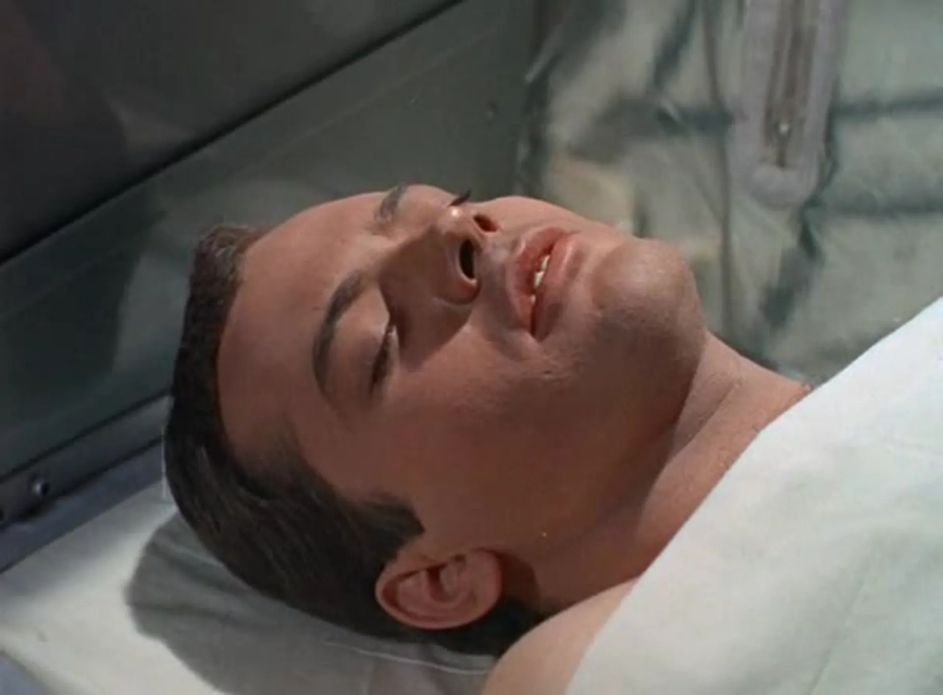 Night of the Bloody Apes scene still 3