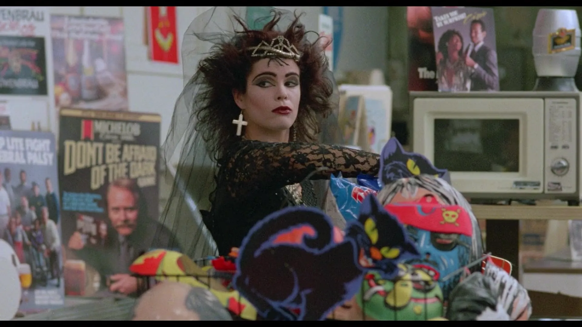 Night of the Demons scene still 1
