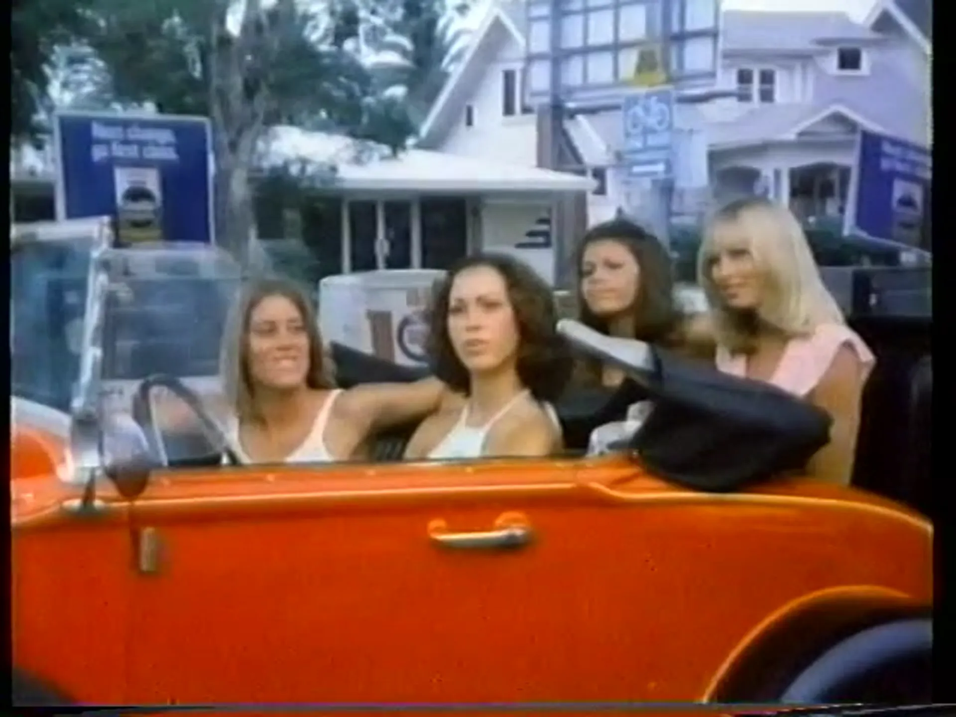 Hollywood High scene still 4