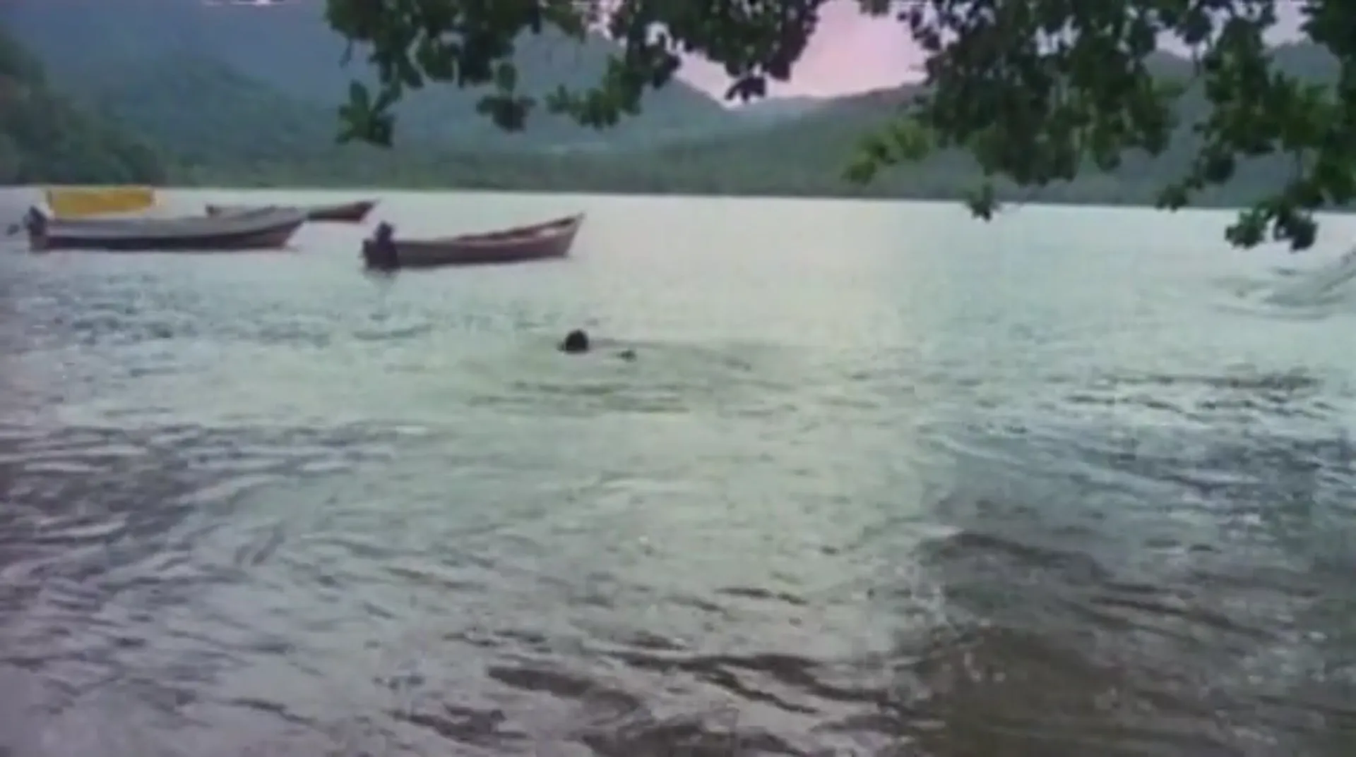 The Body scene still 2