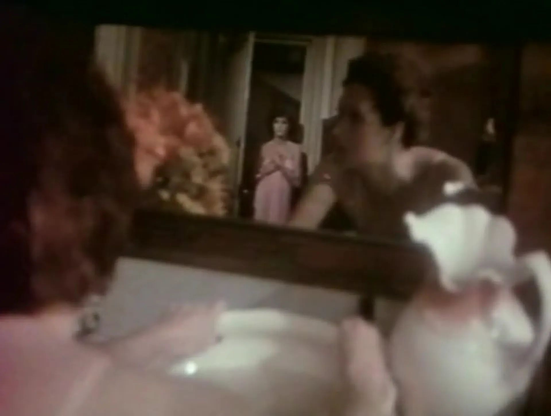 Spermula scene still 6