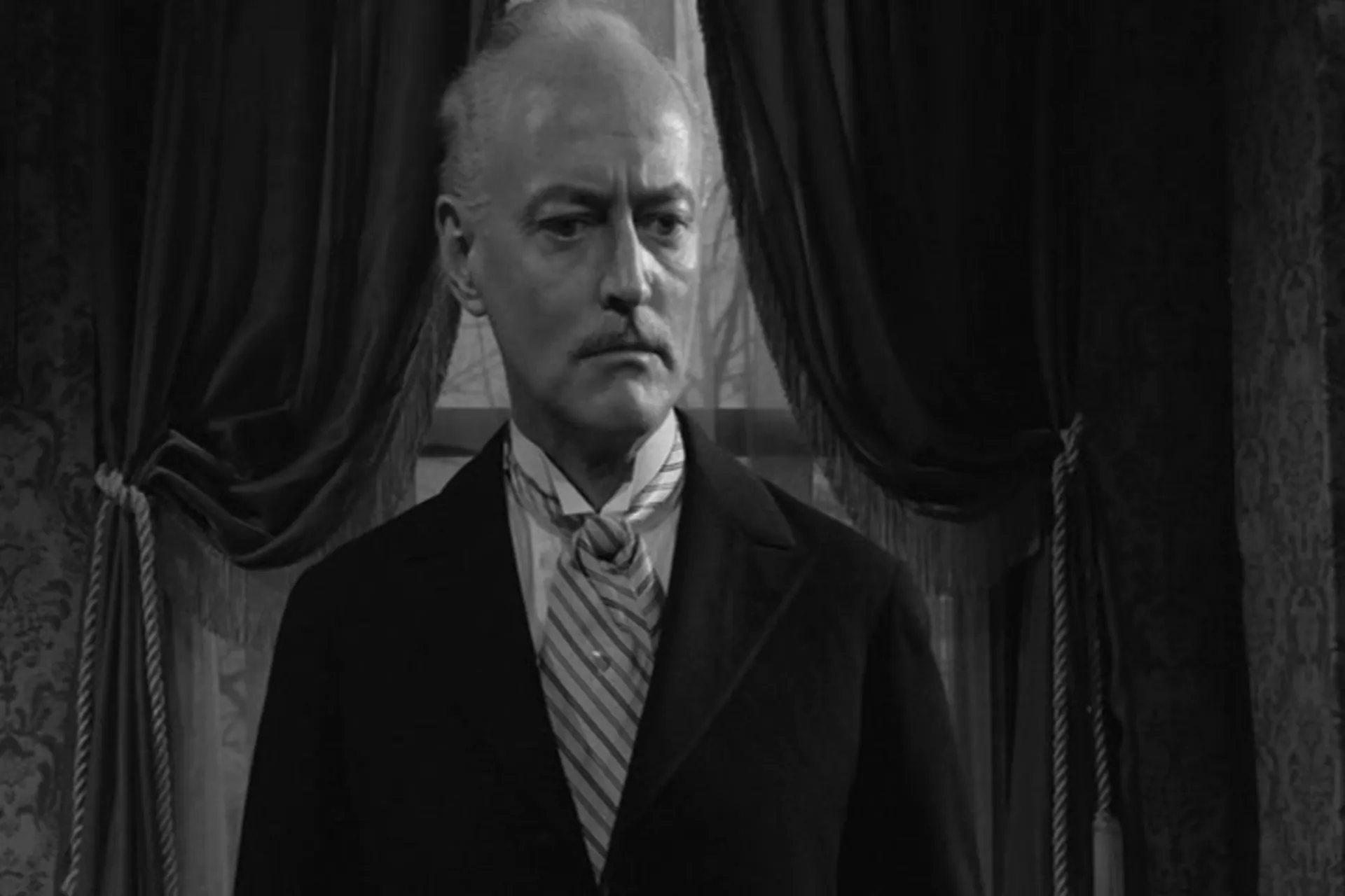 The Curse of the Living Corpse scene still 2