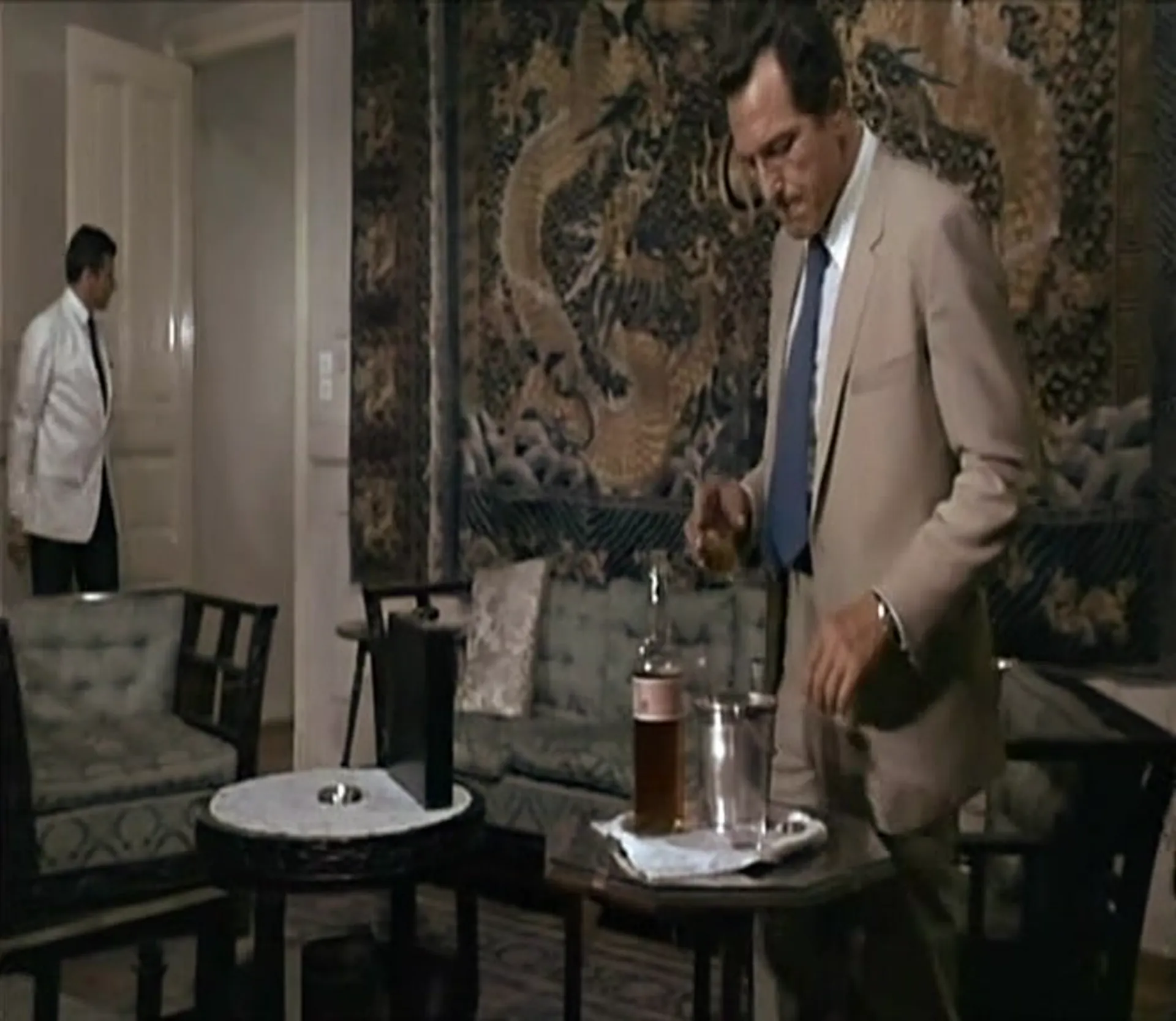 Coplan FX-18 Casse Tout scene still 4