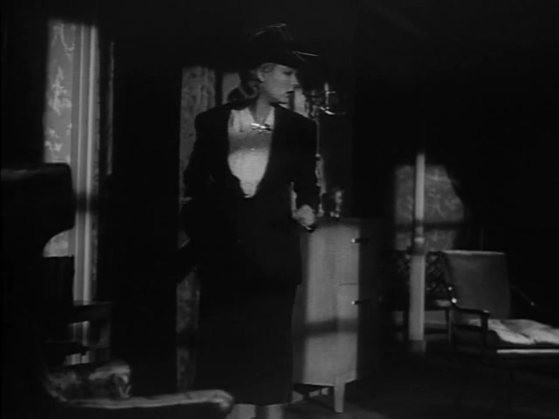 Mr. Wong in Chinatown scene still 2