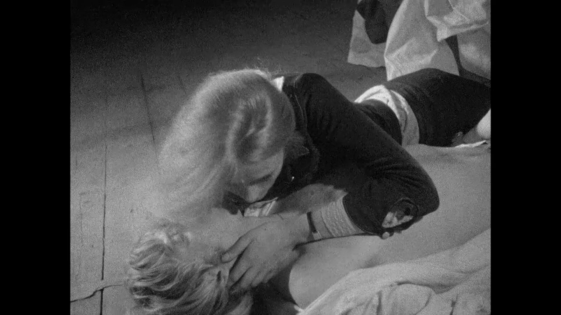 Nightbirds scene still 2