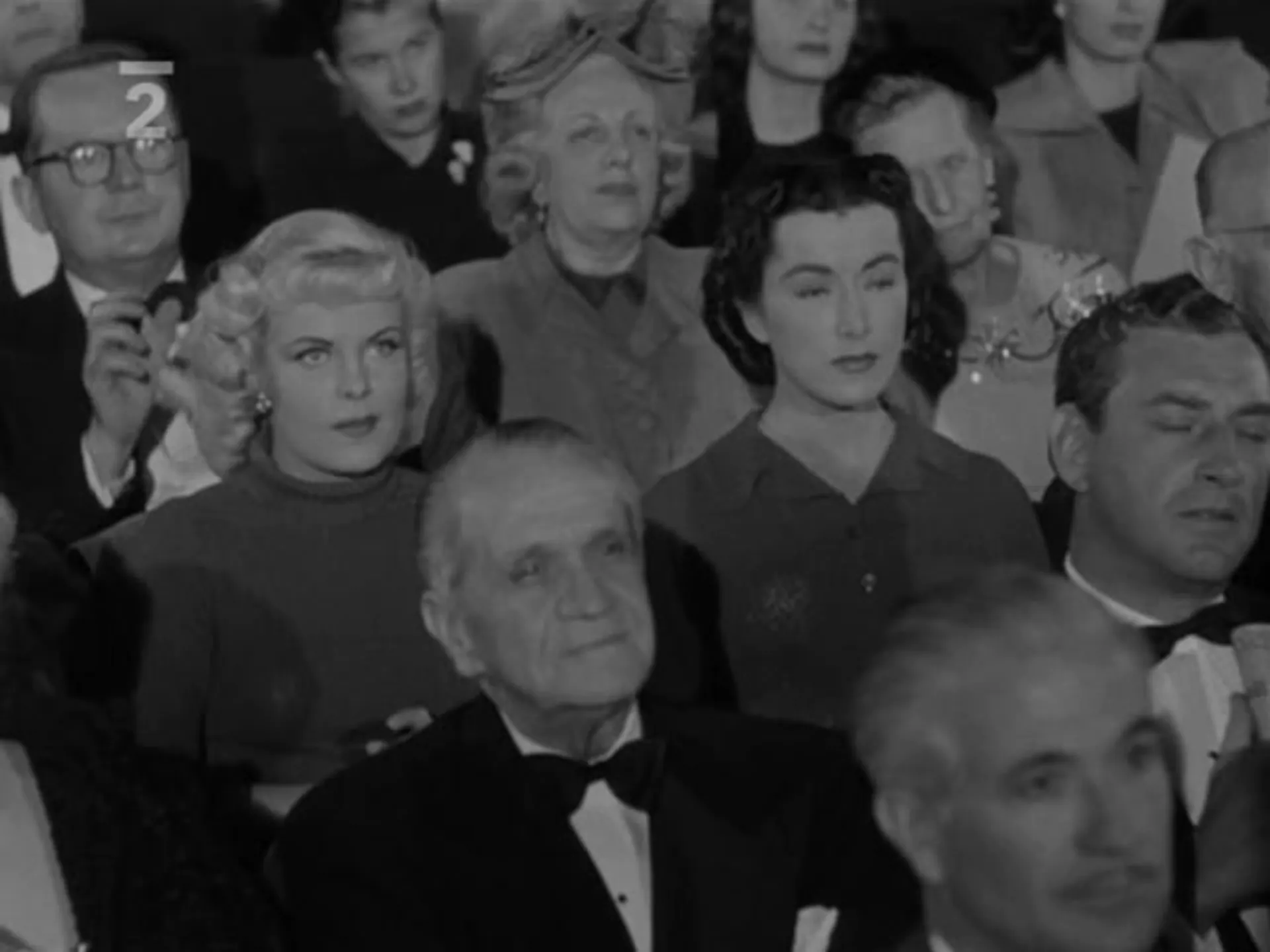 Strange Fascination scene still 3