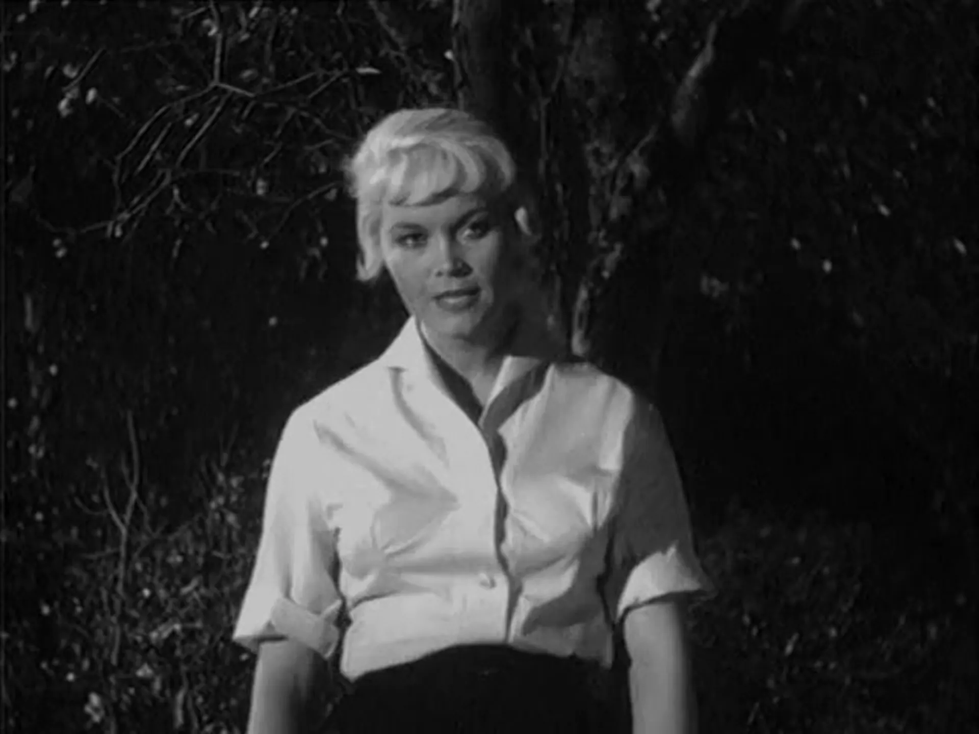 The Bonnie Parker Story scene still 6