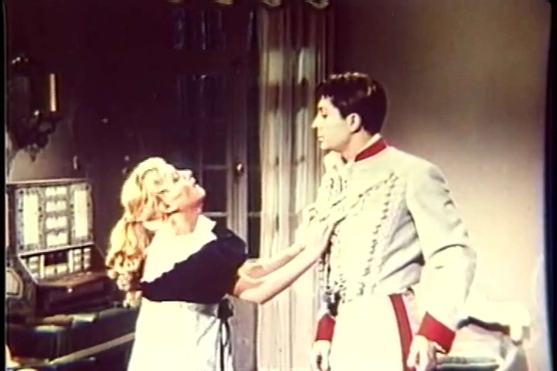 Caroline and the Rebels scene still 12