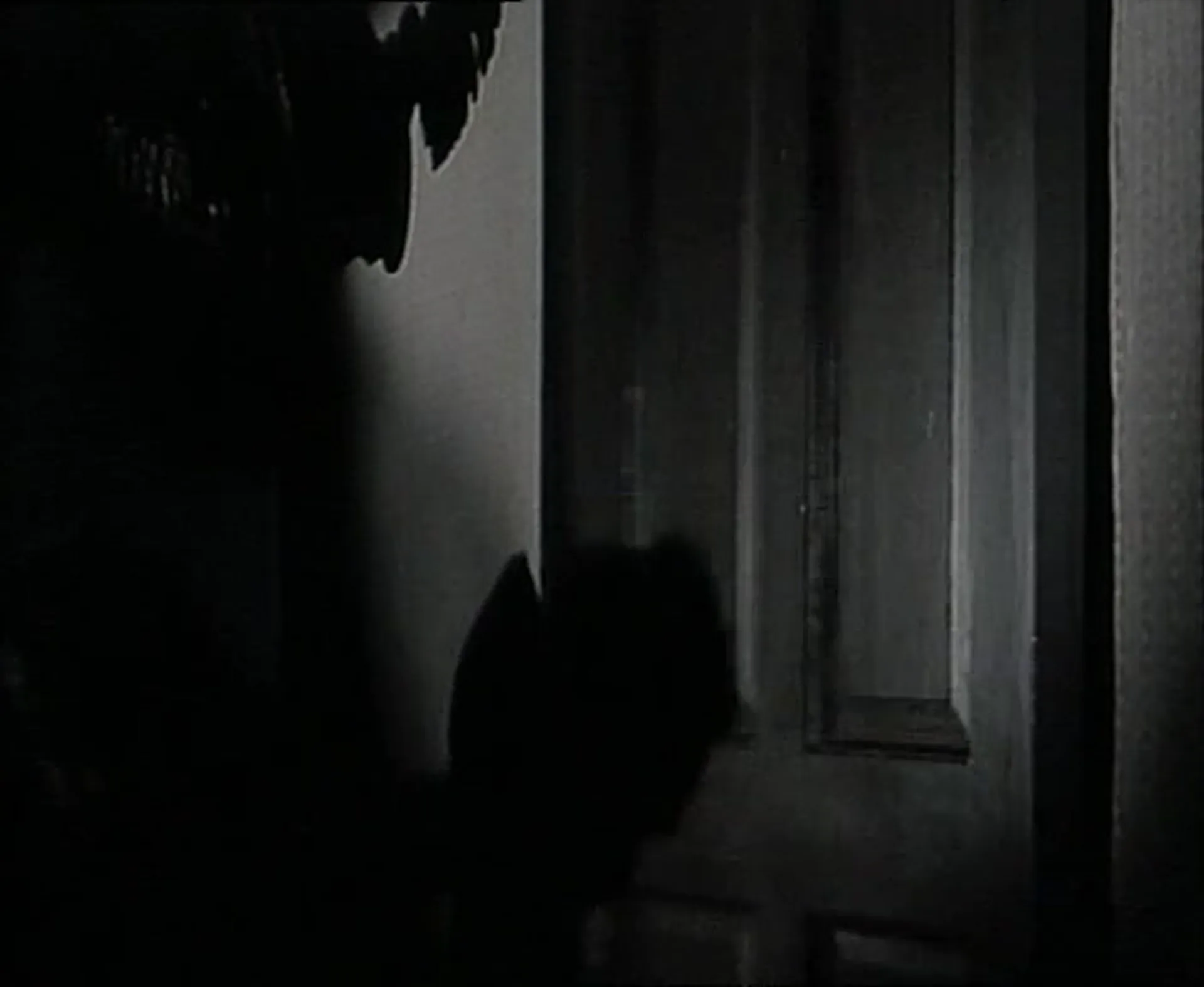 To Kill a Stranger scene still 4