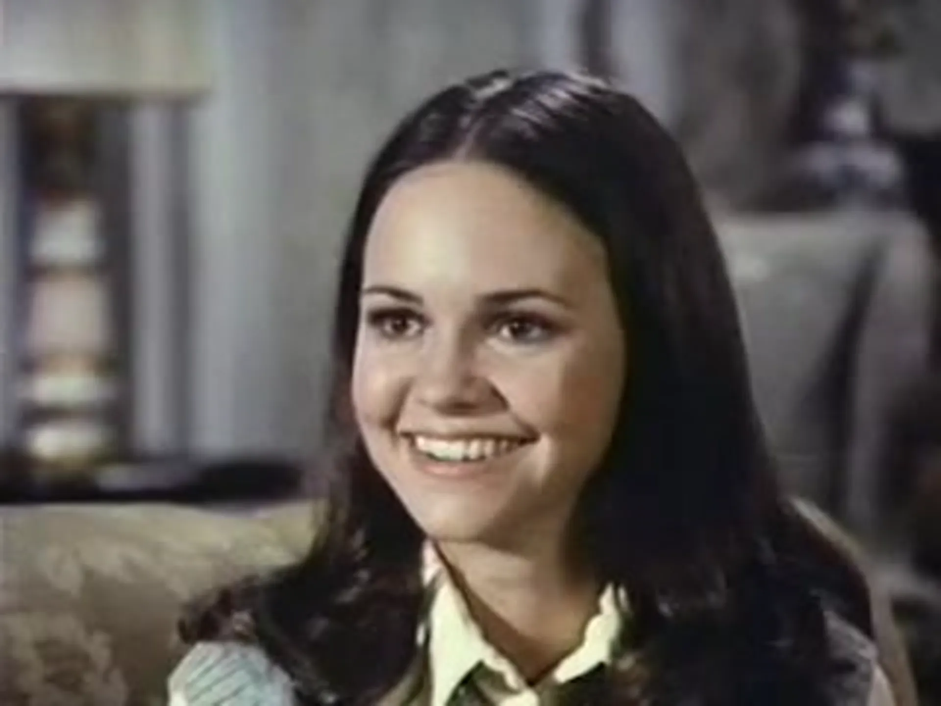 Home for the Holidays scene still 6