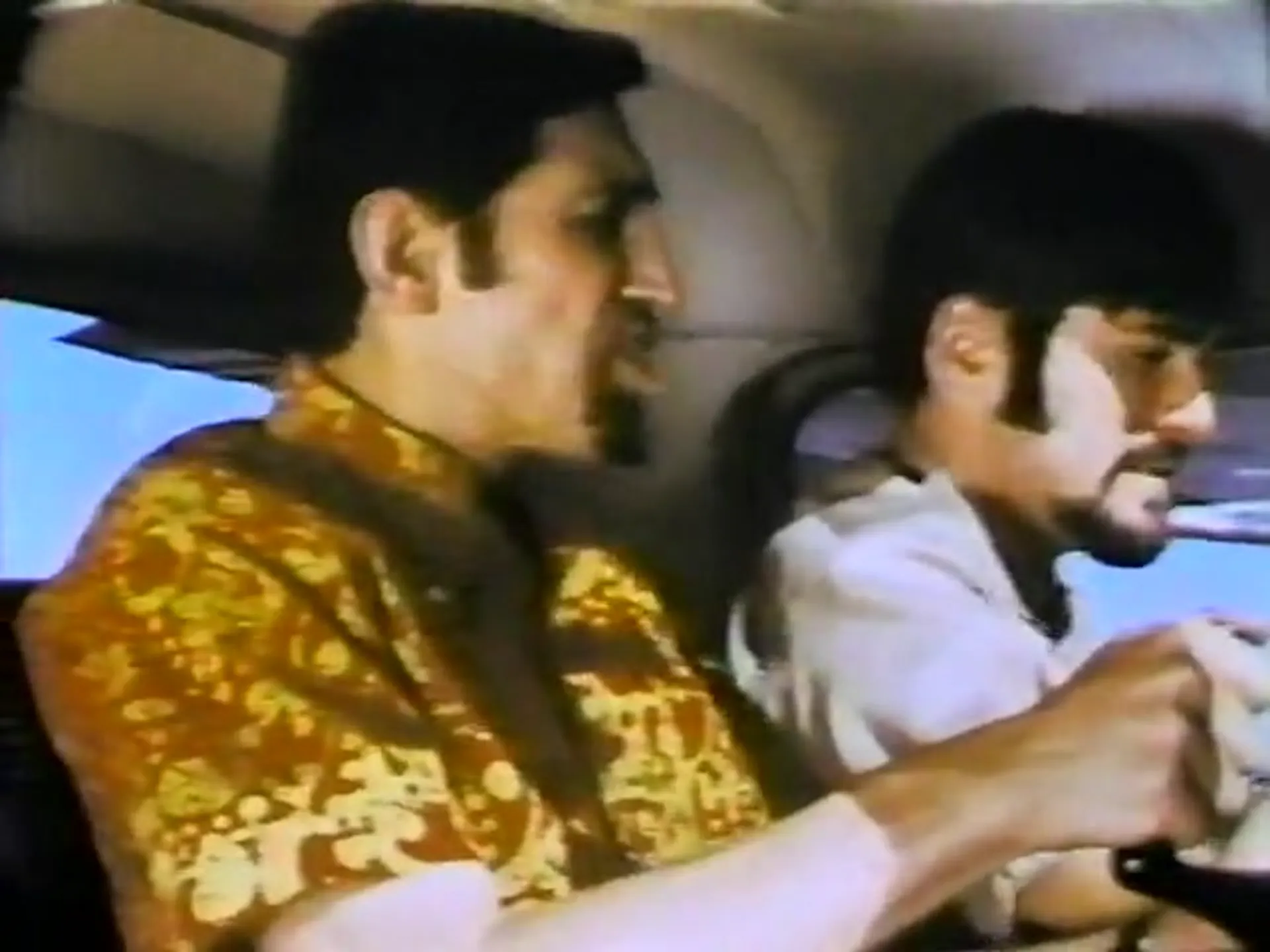 Slaves of Love scene still 1