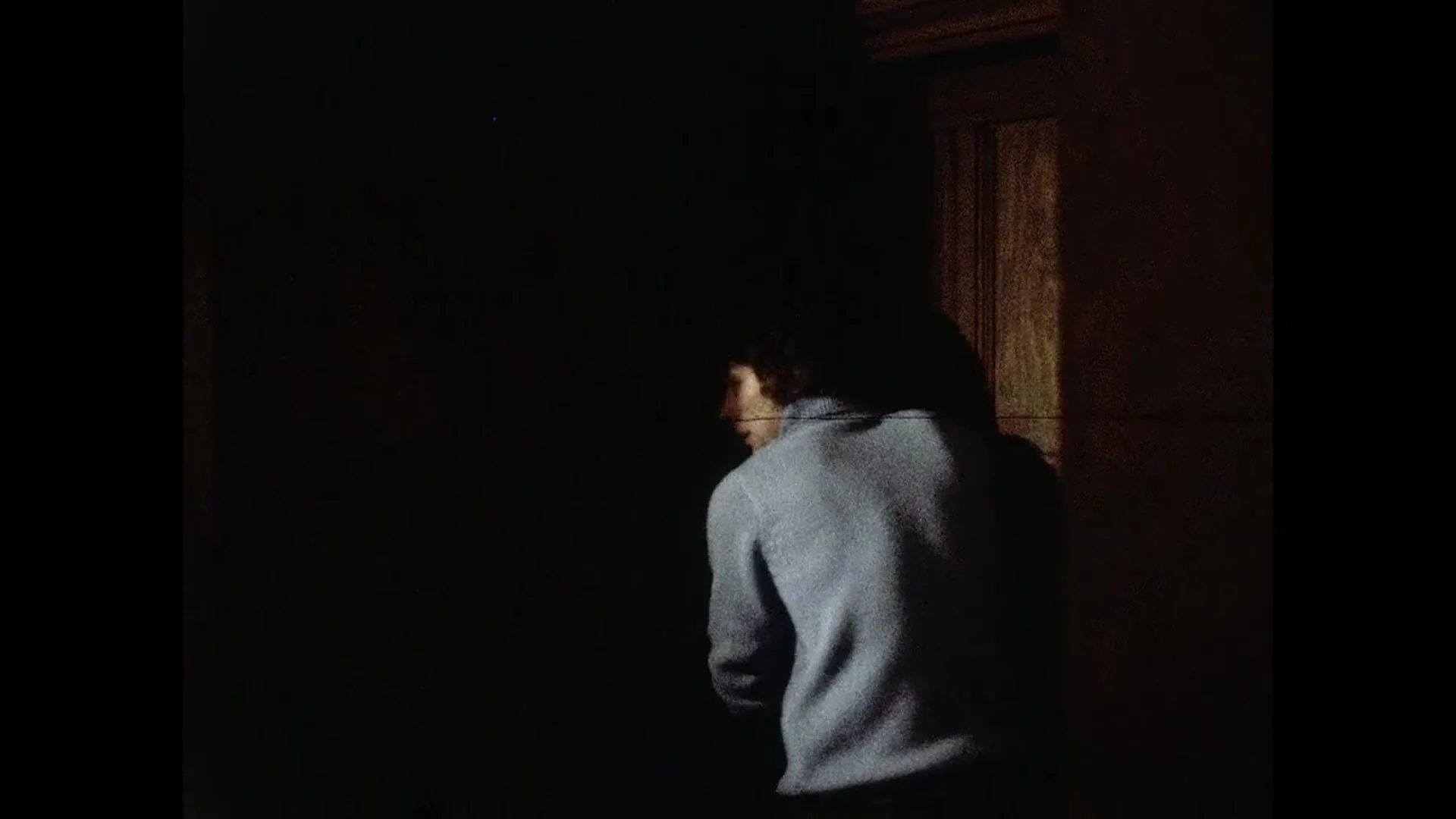 The Body Beneath scene still 9