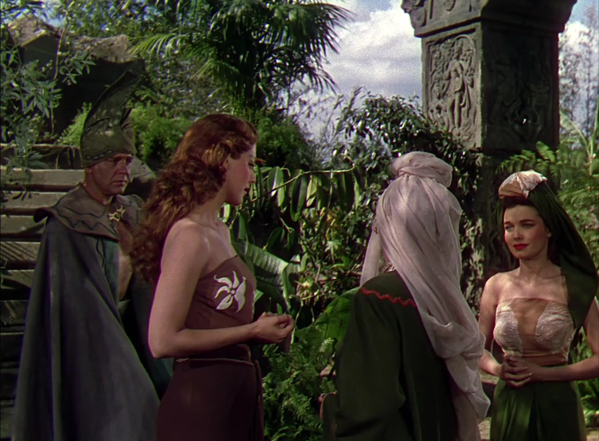 Cobra Woman scene still 5