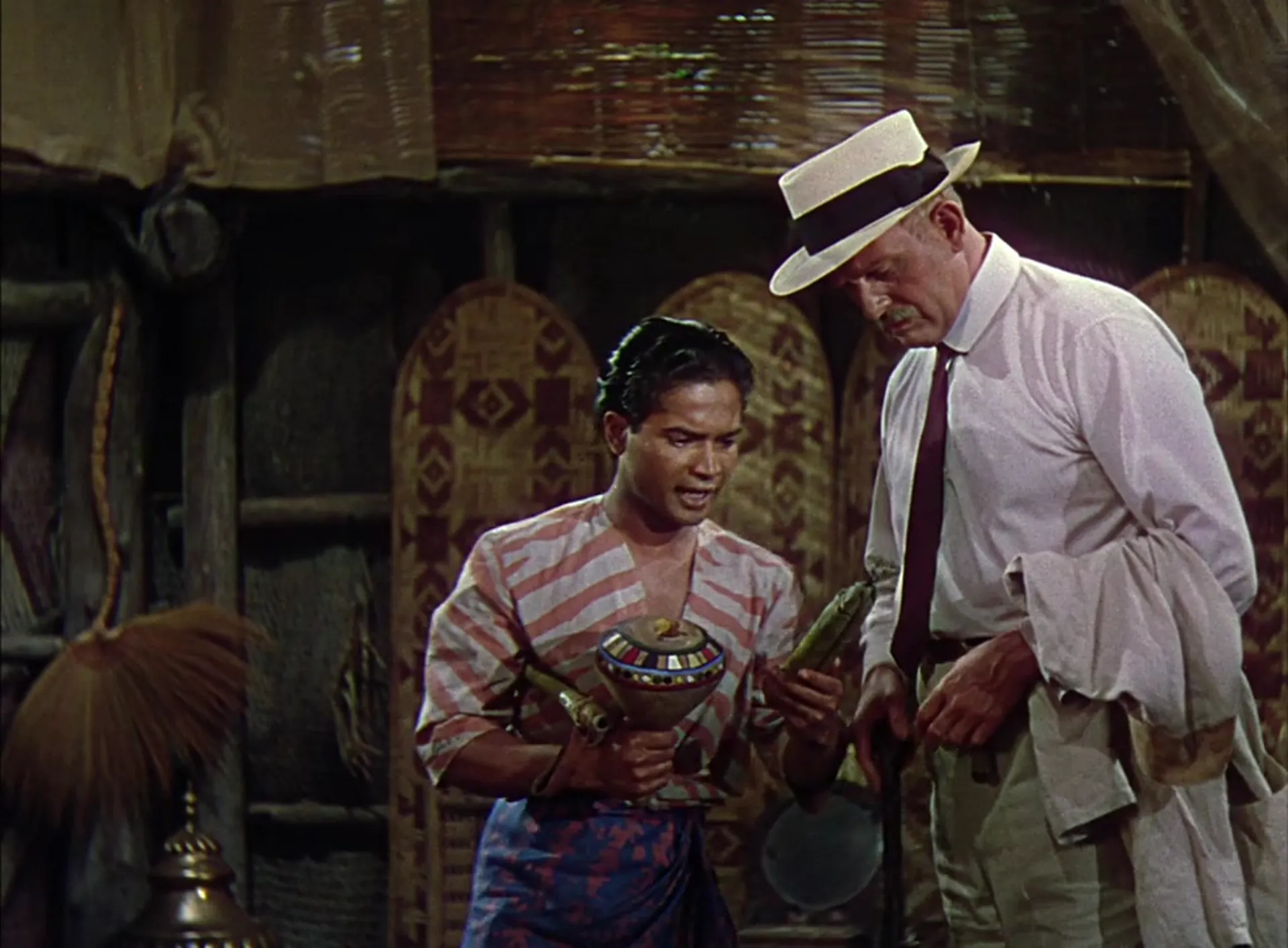 Cobra Woman scene still 1