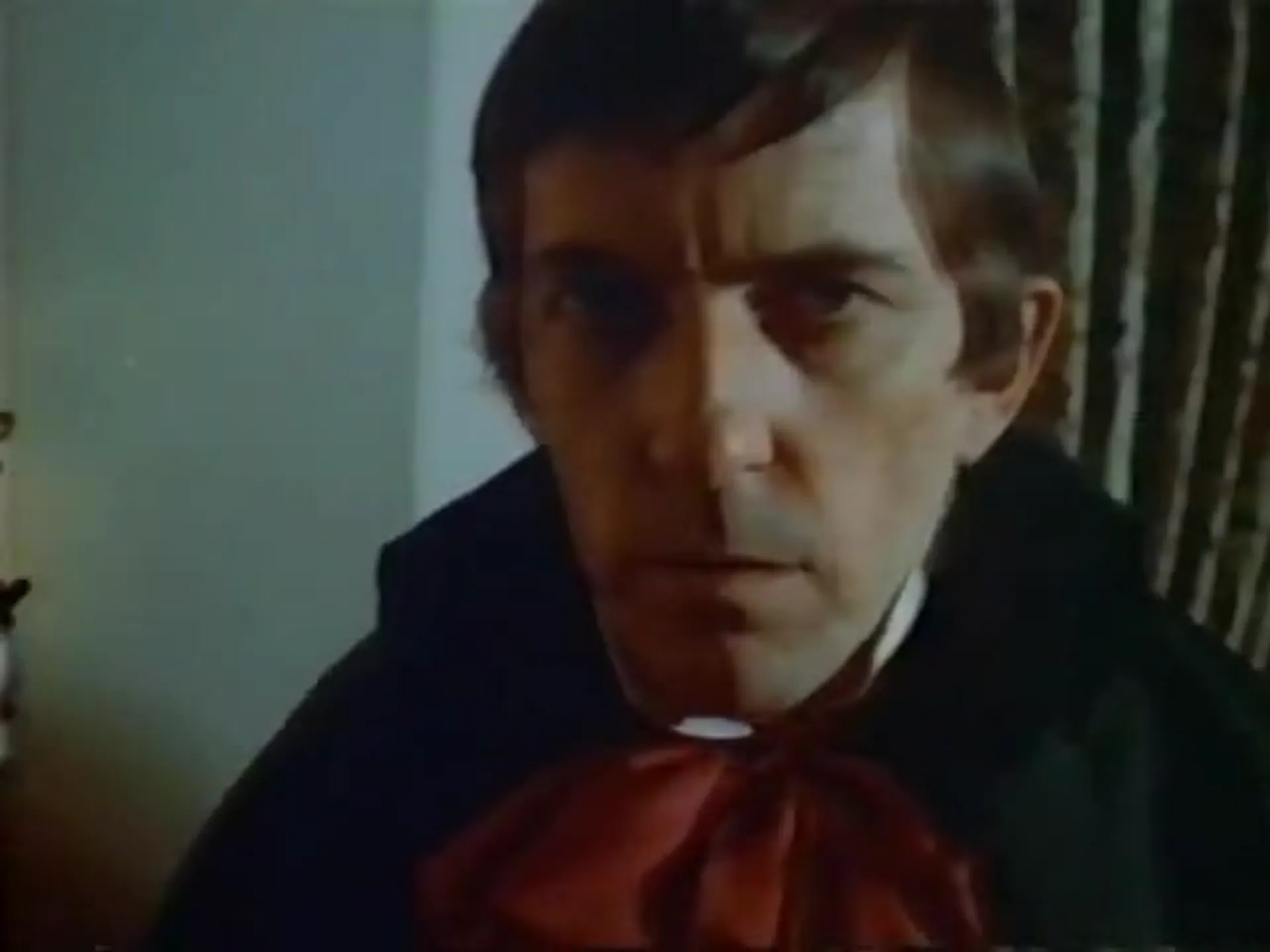 House of Dark Shadows scene still 3