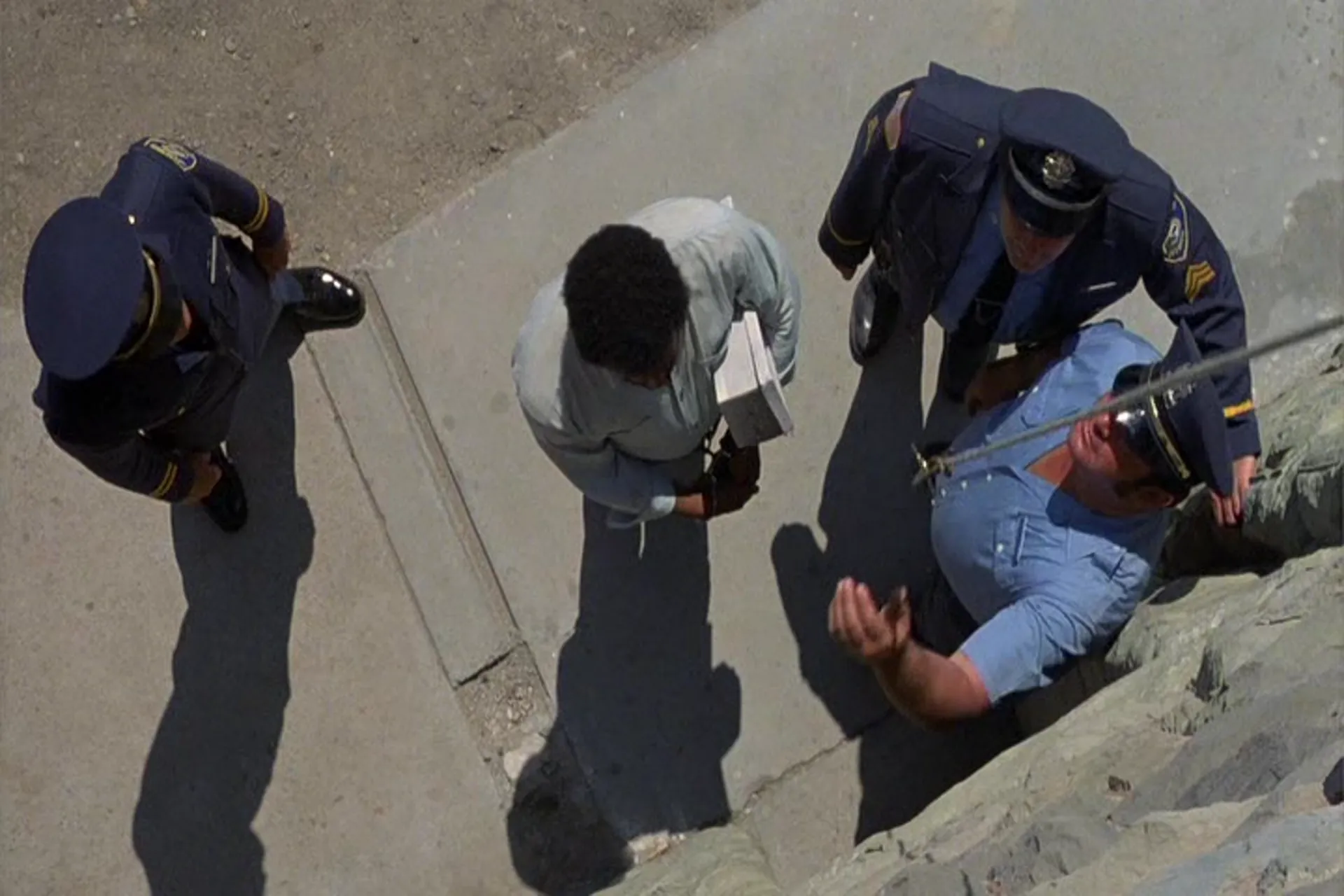 Fast-Walking scene still 3