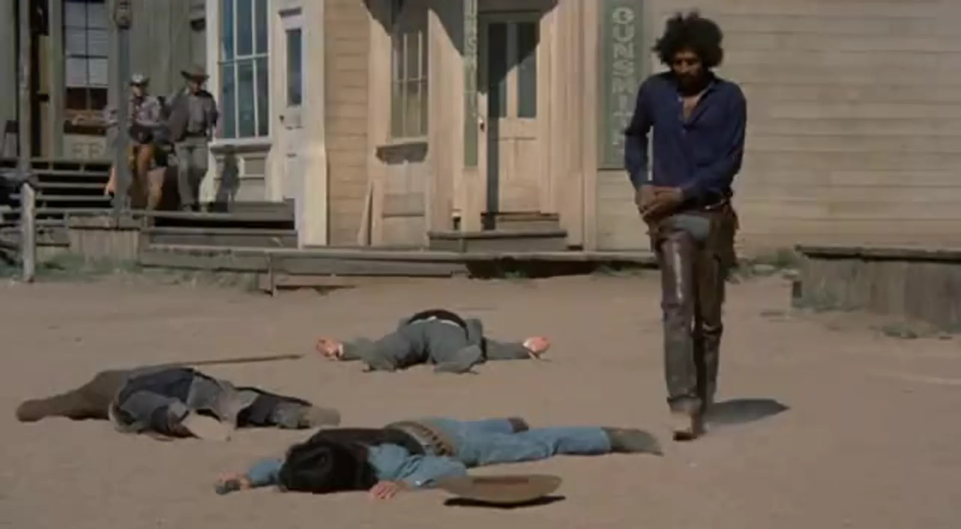 Thomasine &amp; Bushrod scene still 3