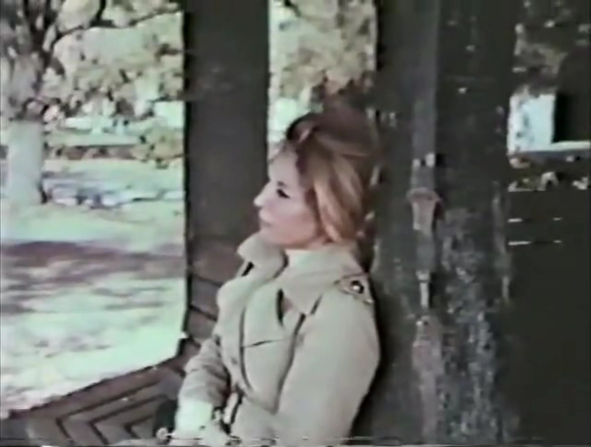 His Wife's Habit scene still 3