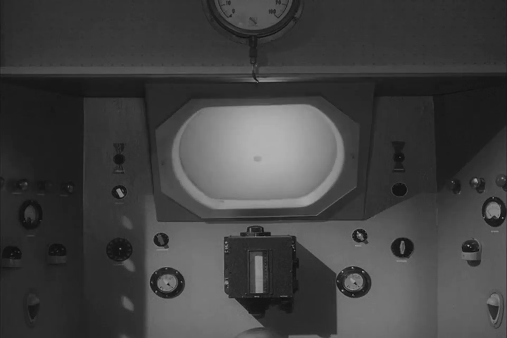 Missile to the Moon scene still 4