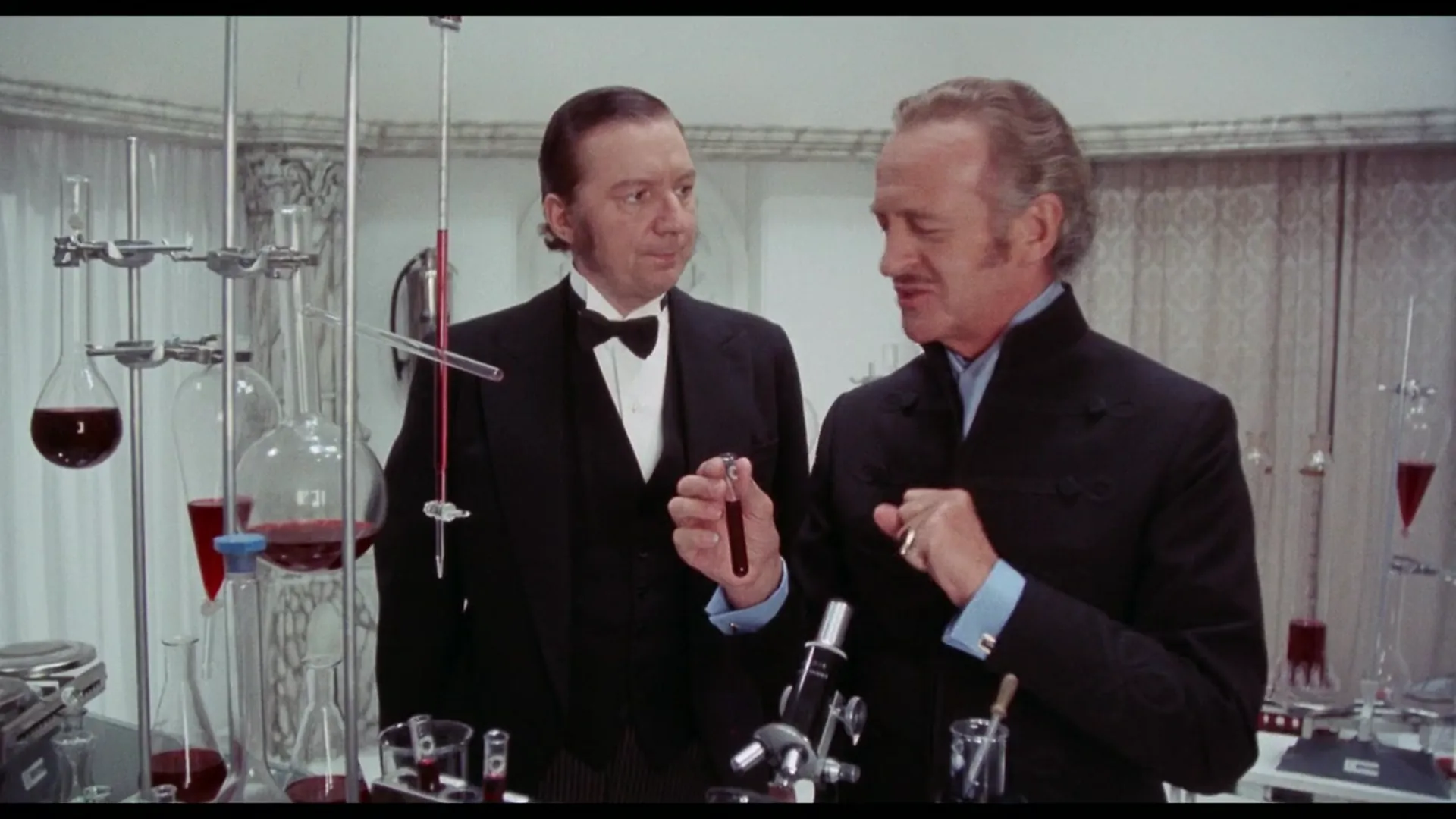 Vampira scene still 3