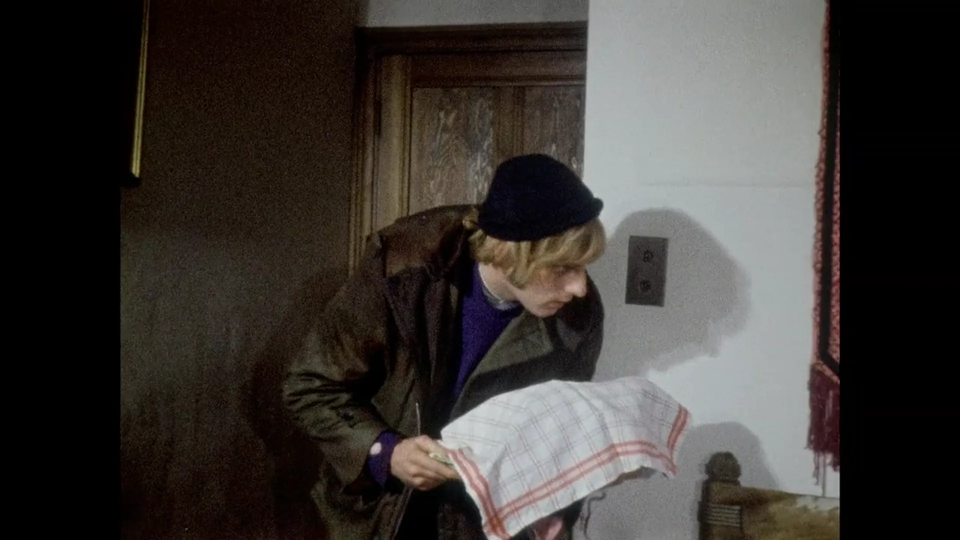 The Body Beneath scene still 4
