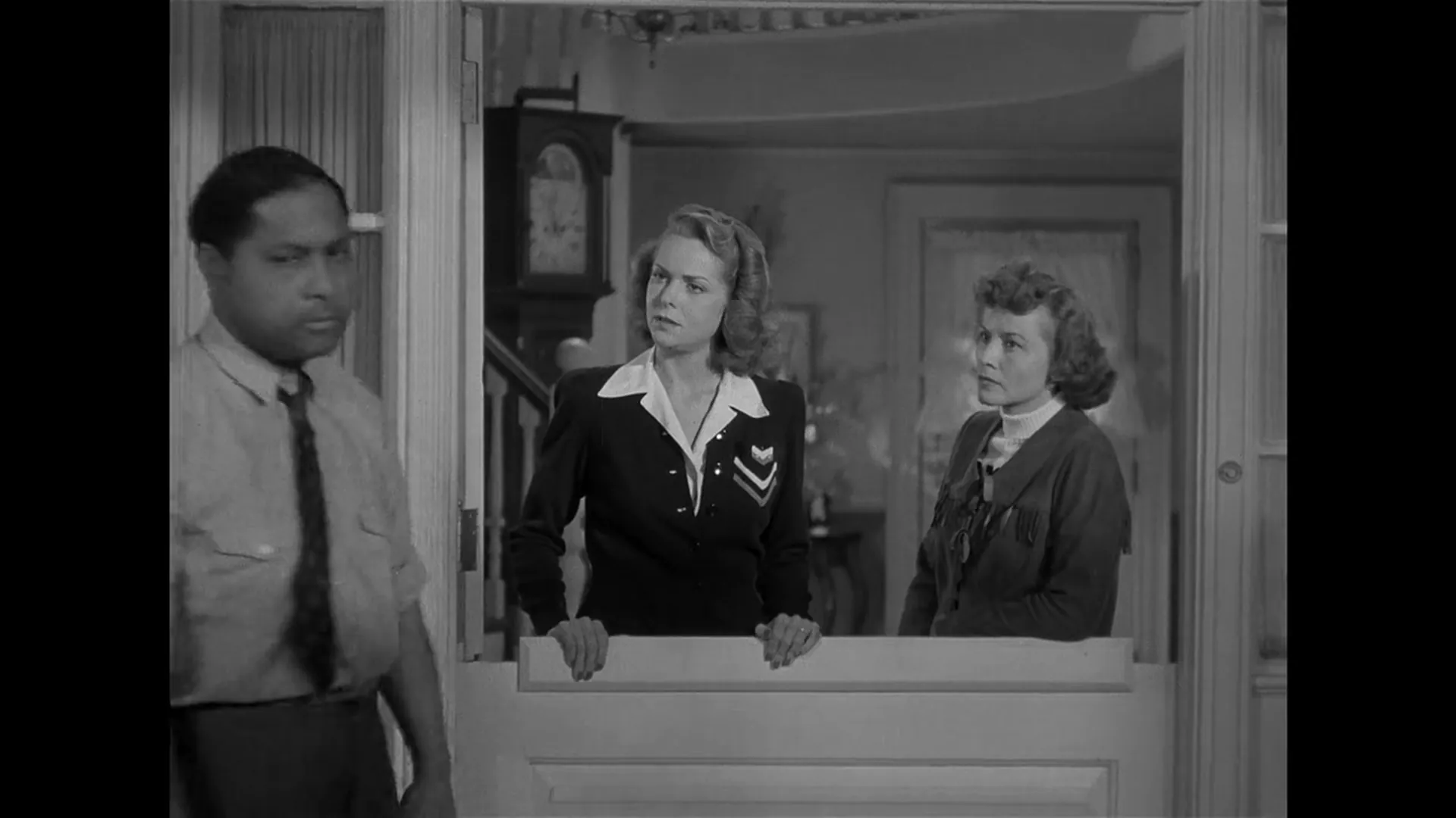 The Curse of the Cat People scene still 5