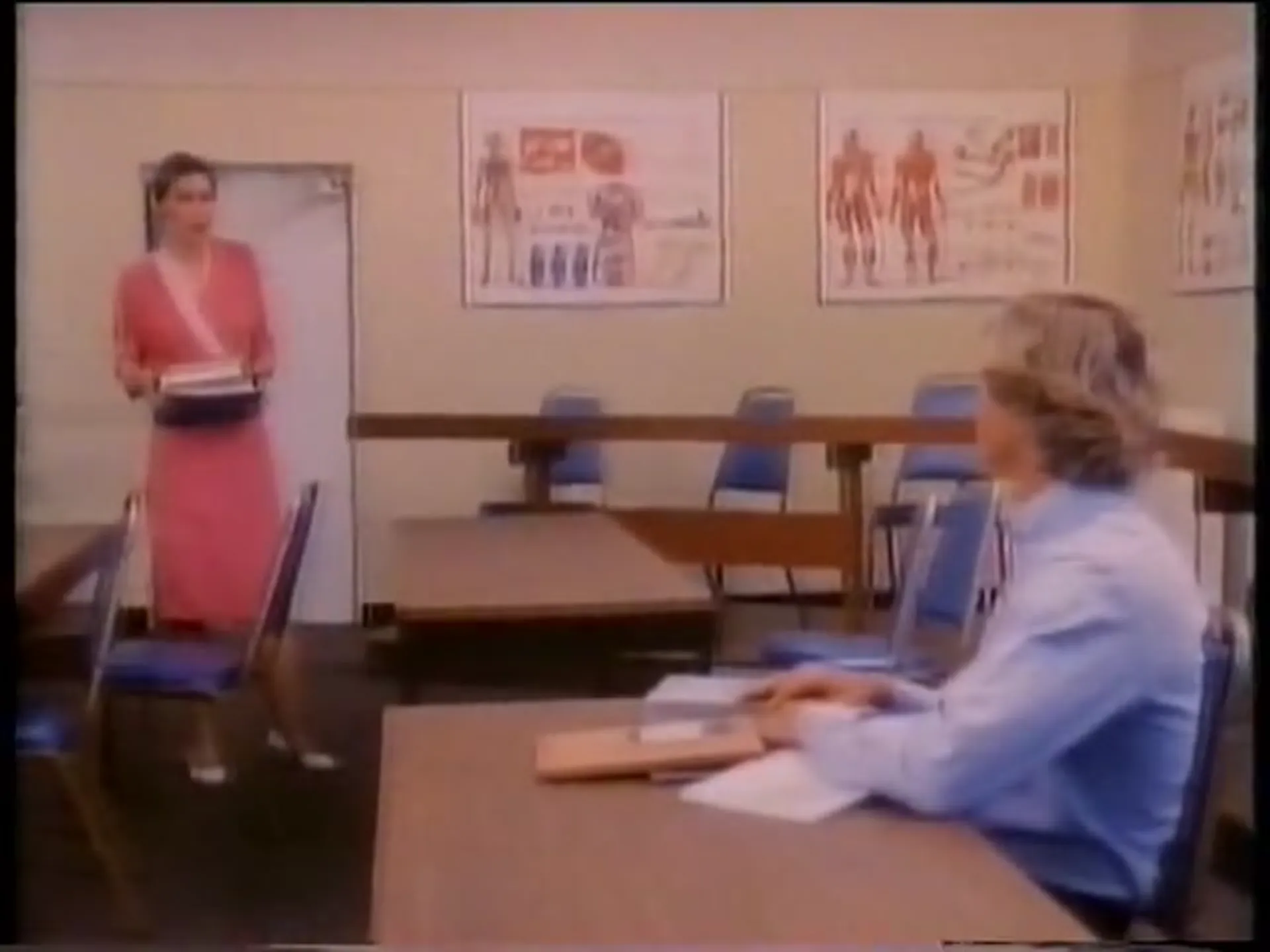 Let's Do It! scene still 4