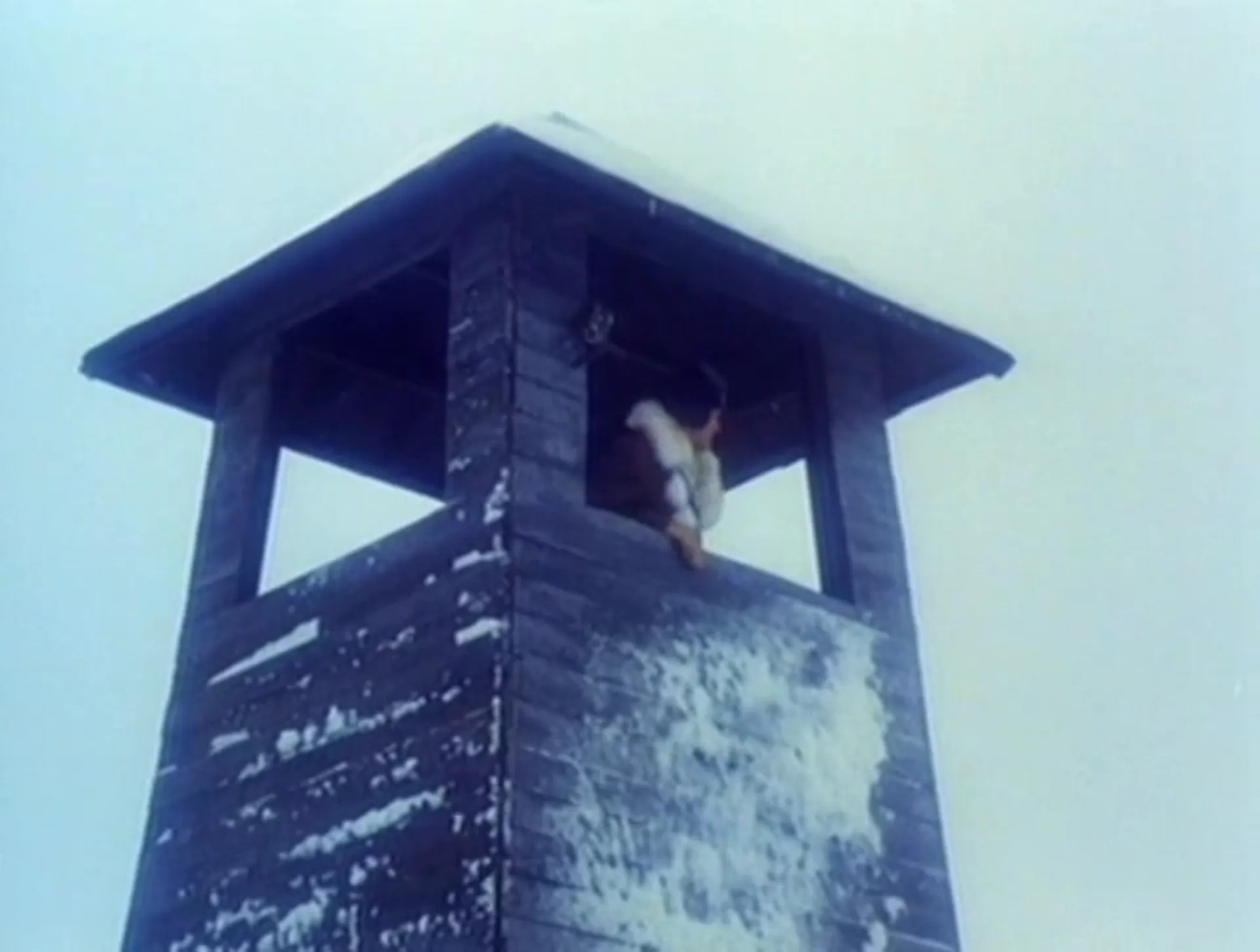 Ilsa, the Tigress of Siberia scene still 4