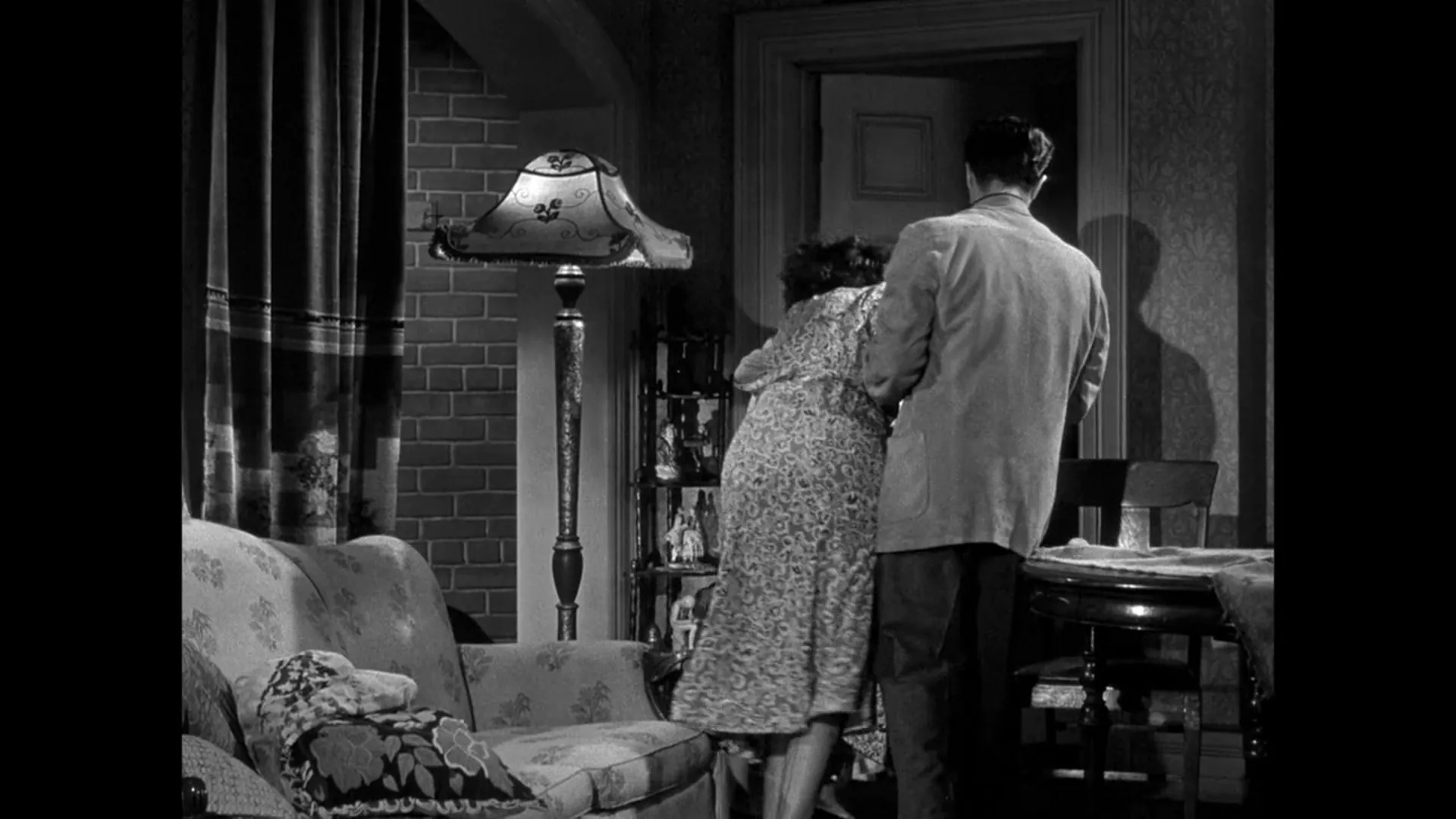 Knock on Any Door scene still 5