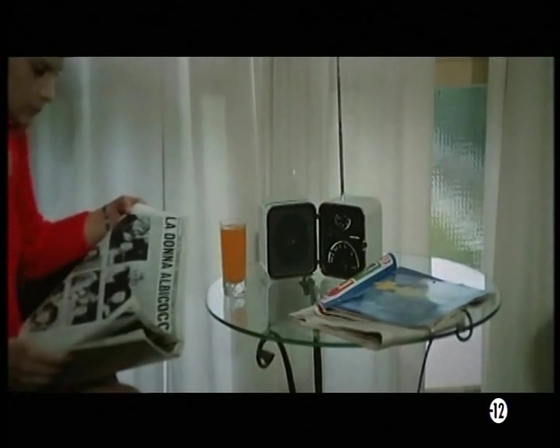 A Girl Called Jules scene still 3