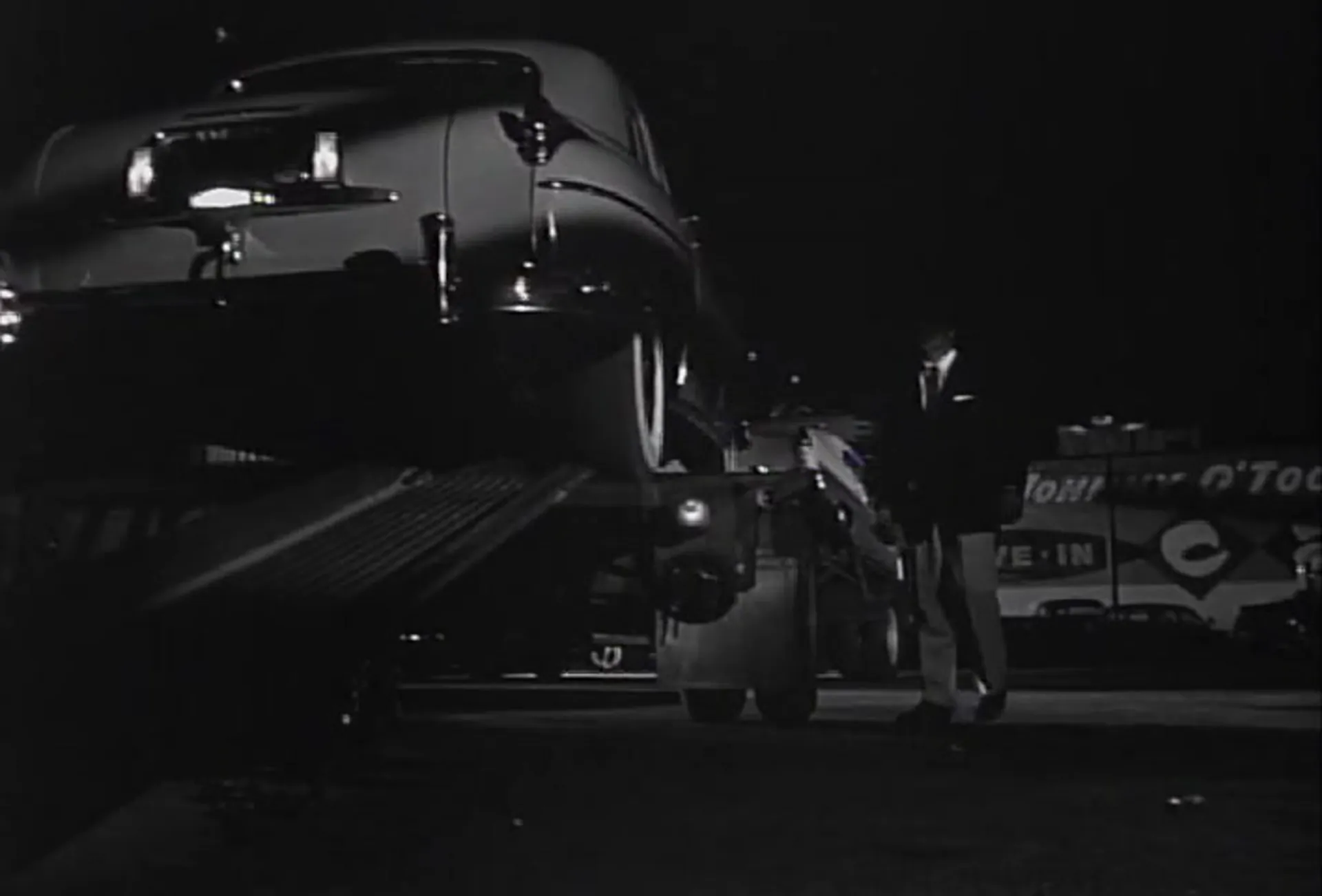 Hot Cars scene still 4