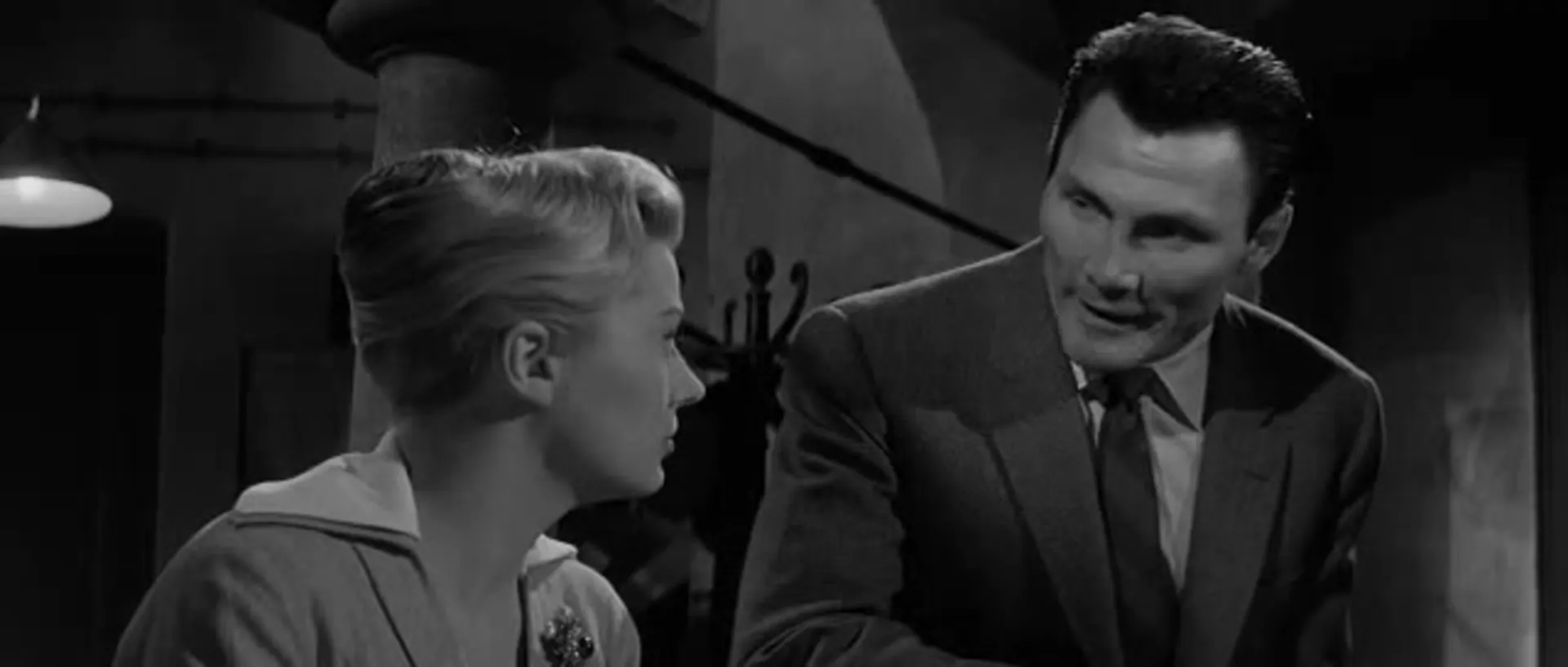 The Man Inside scene still 4