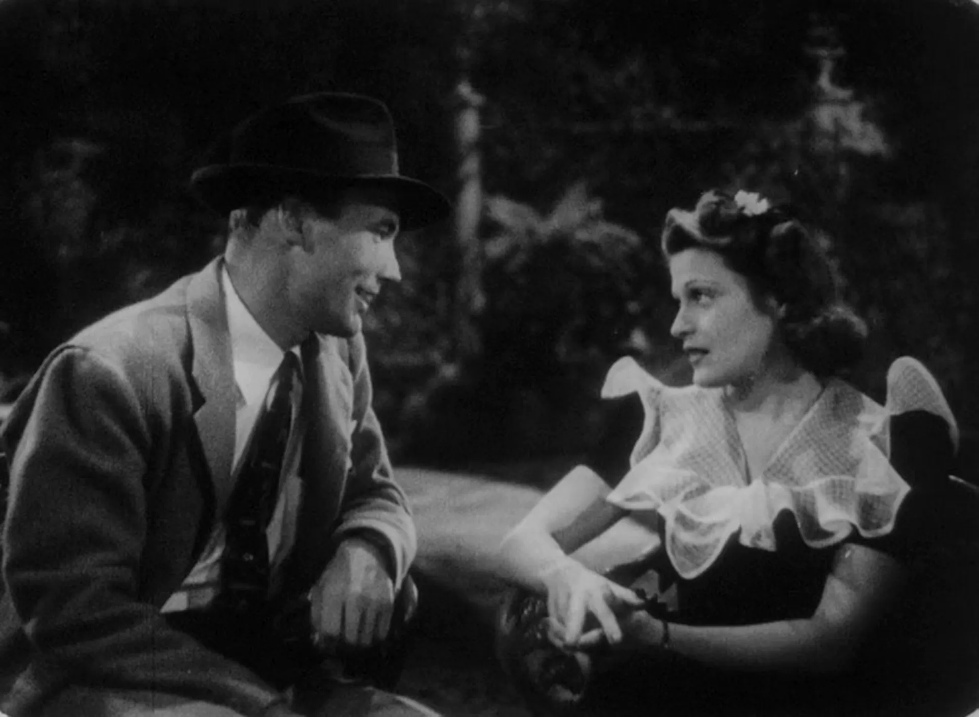 The Devil Bat scene still 5