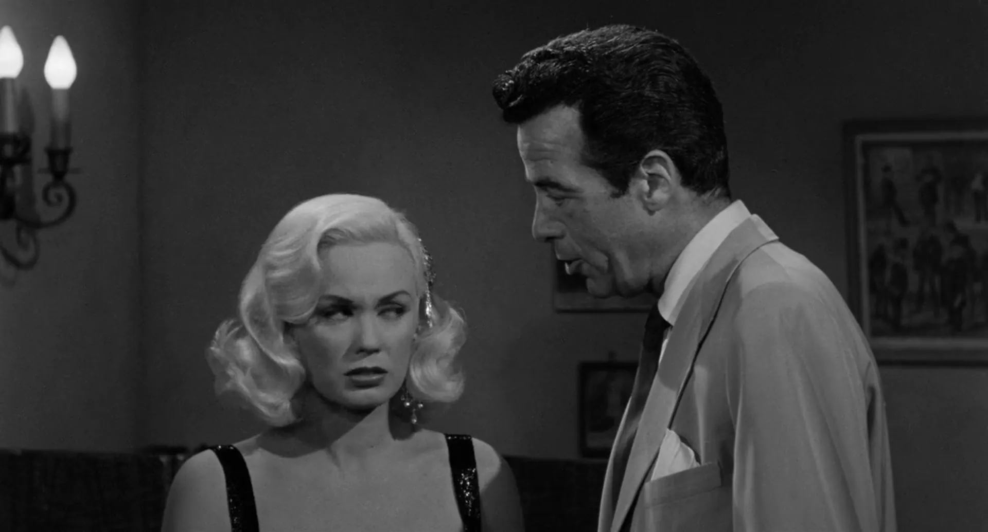 Guns Girls and Gangsters scene still 4