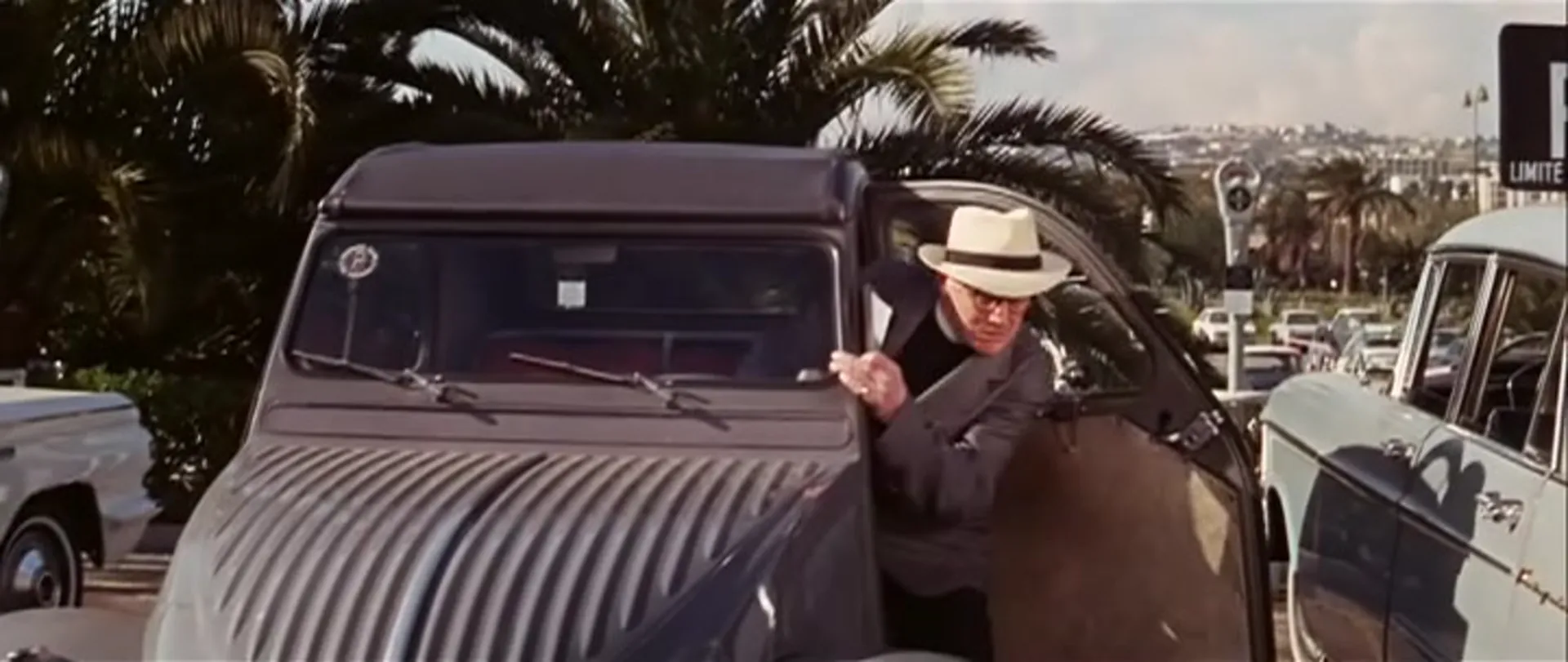 The Liquidator scene still 6