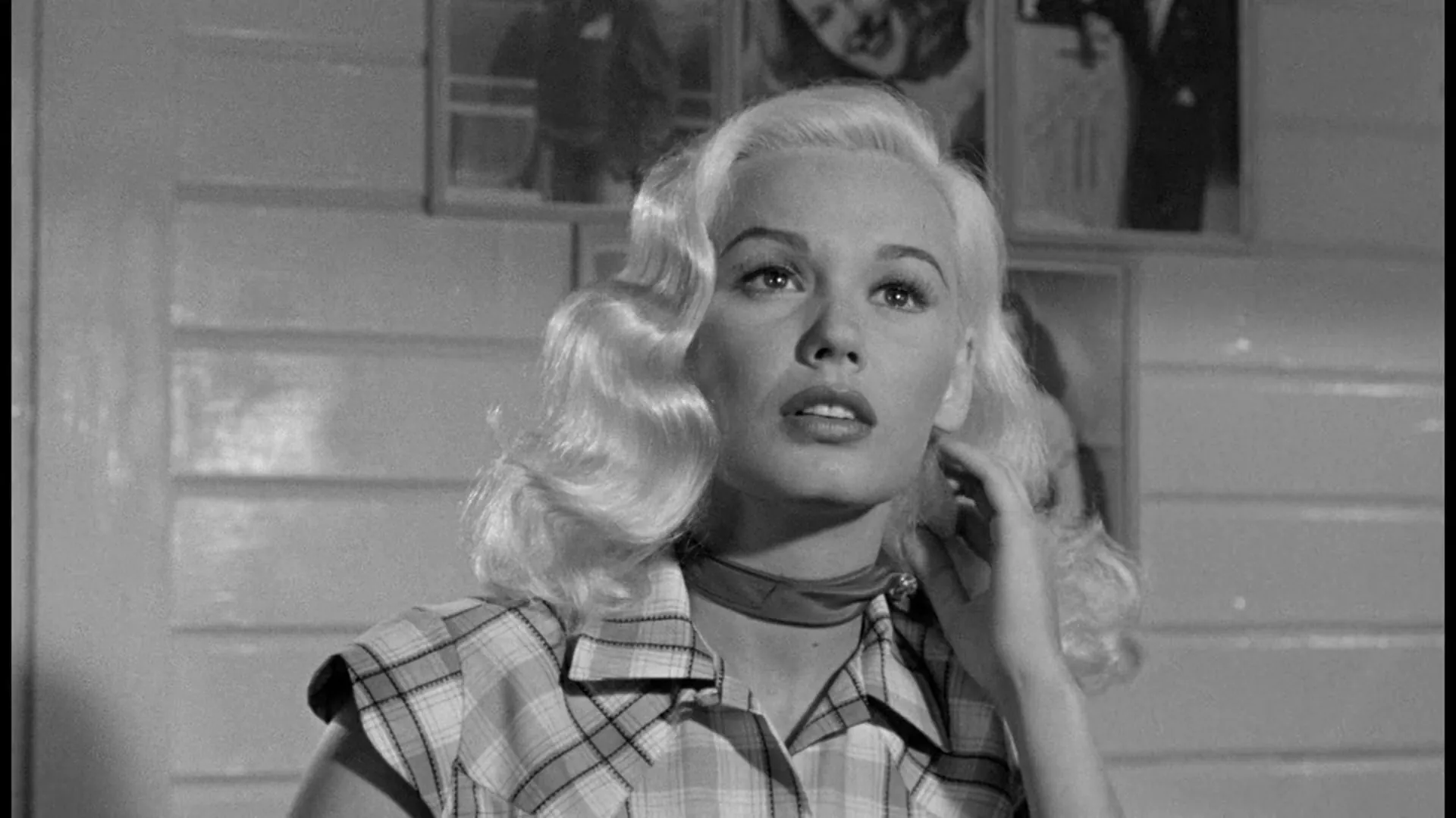 The Girl in Black Stockings scene still 3
