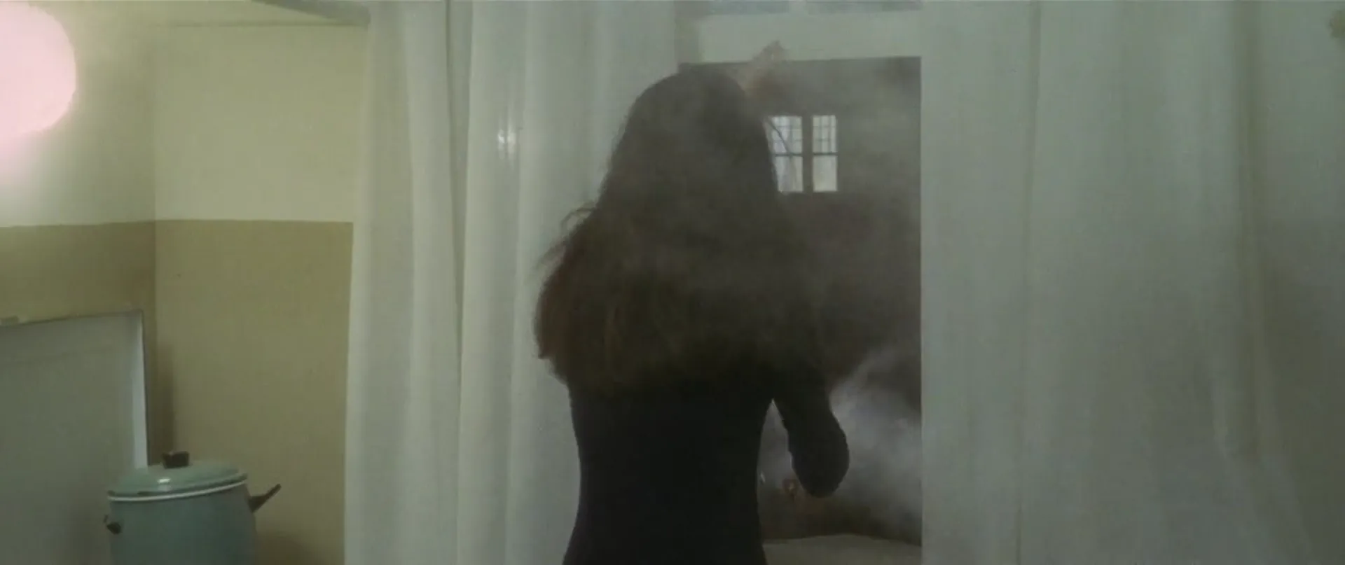 All the Colors of the Dark scene still 3