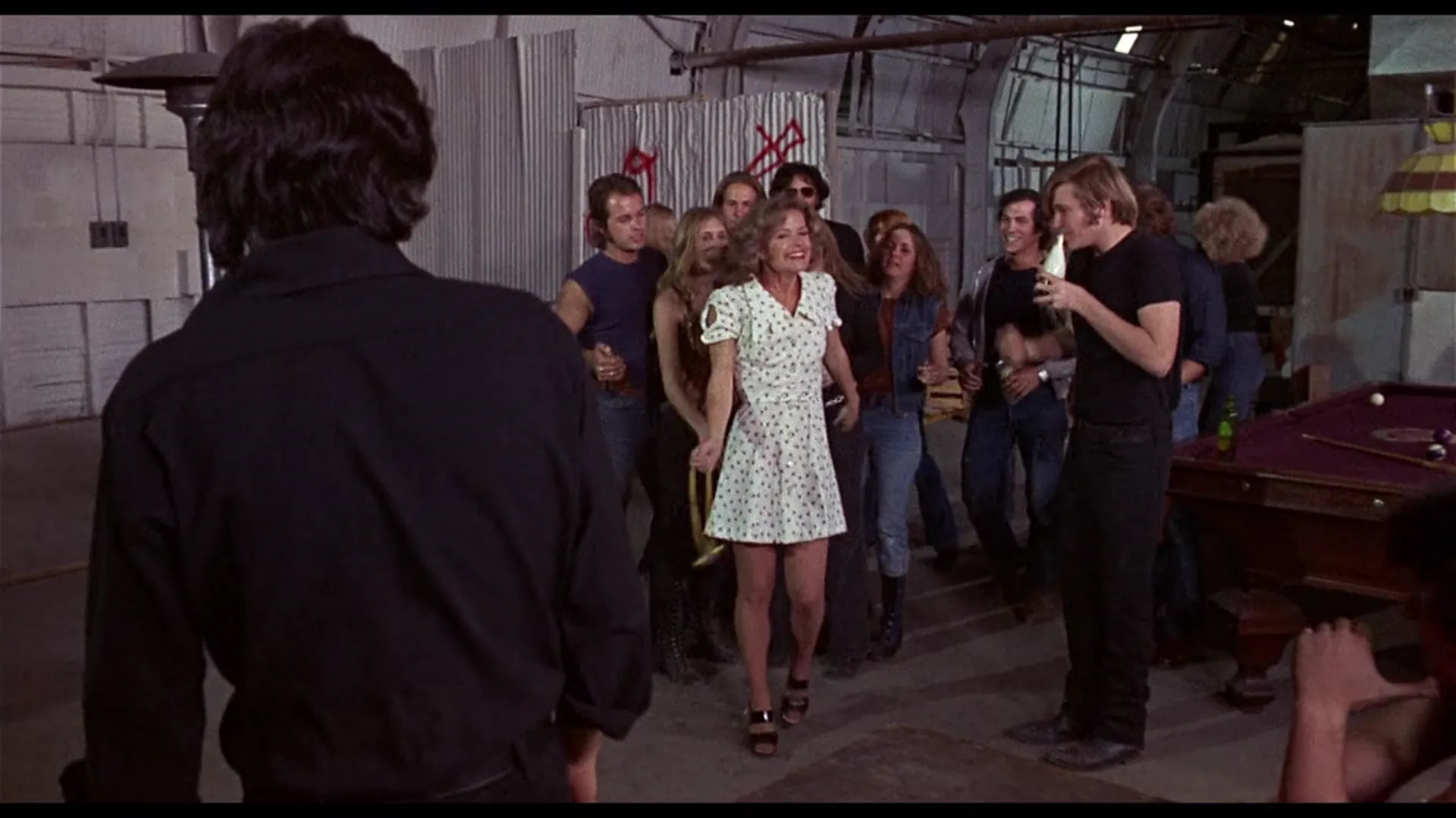 Switchblade Sisters scene still 6