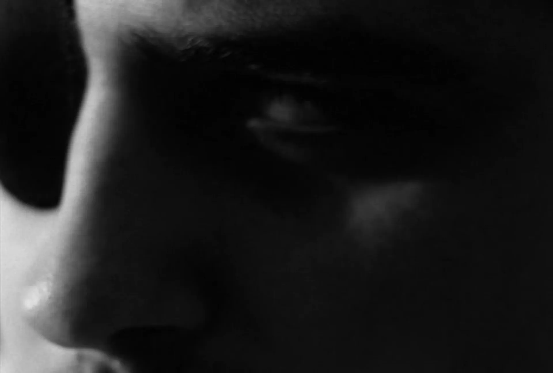 The Touch of Her Flesh scene still 4